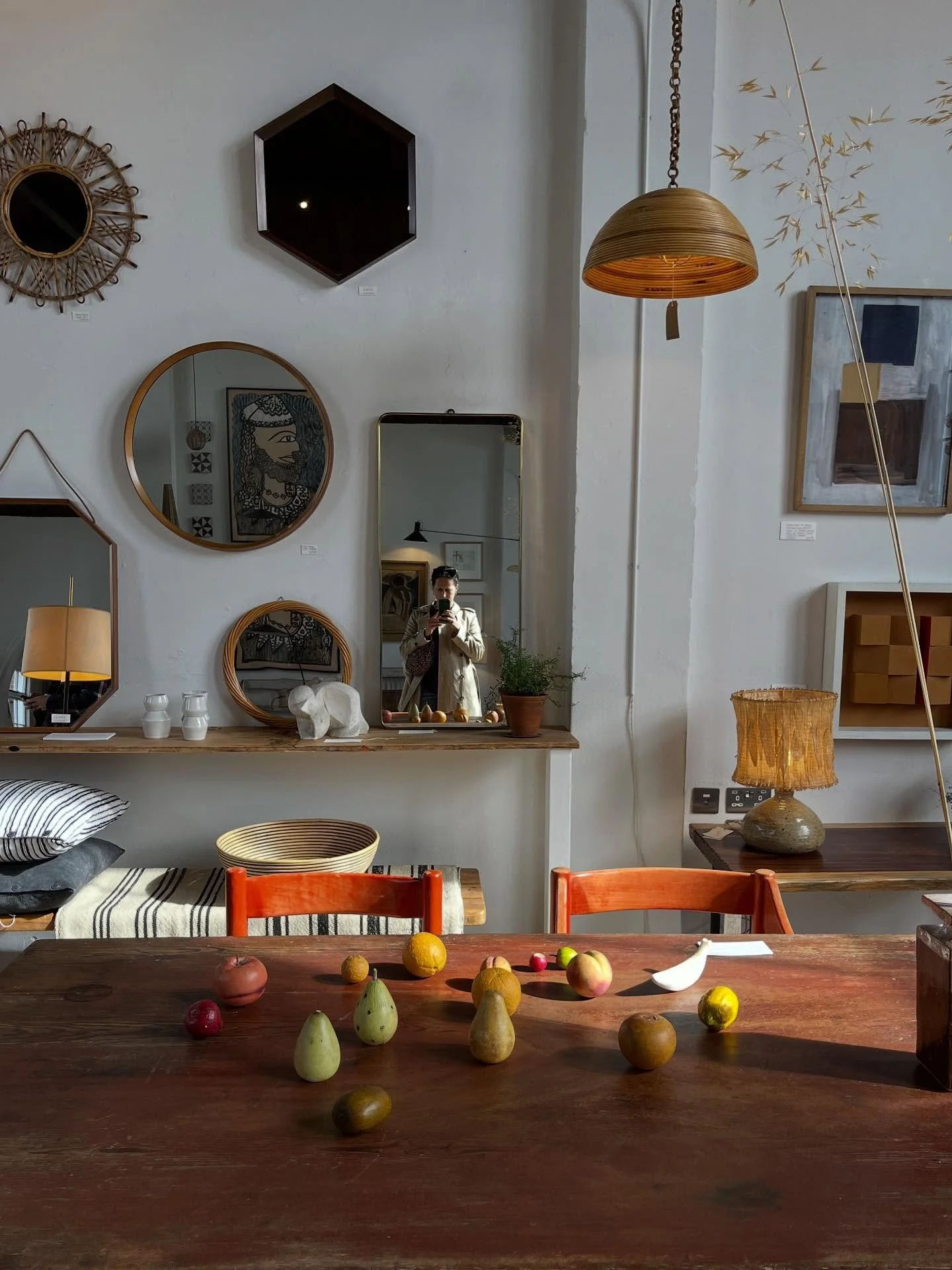 A little round up of pics from an amazing child free night in Rye this weekend. 

As someone who loves interiors, our stay @thegeorgeinrye was an incredible treat. Every single corner you looked at had been considered with so much attention to detail