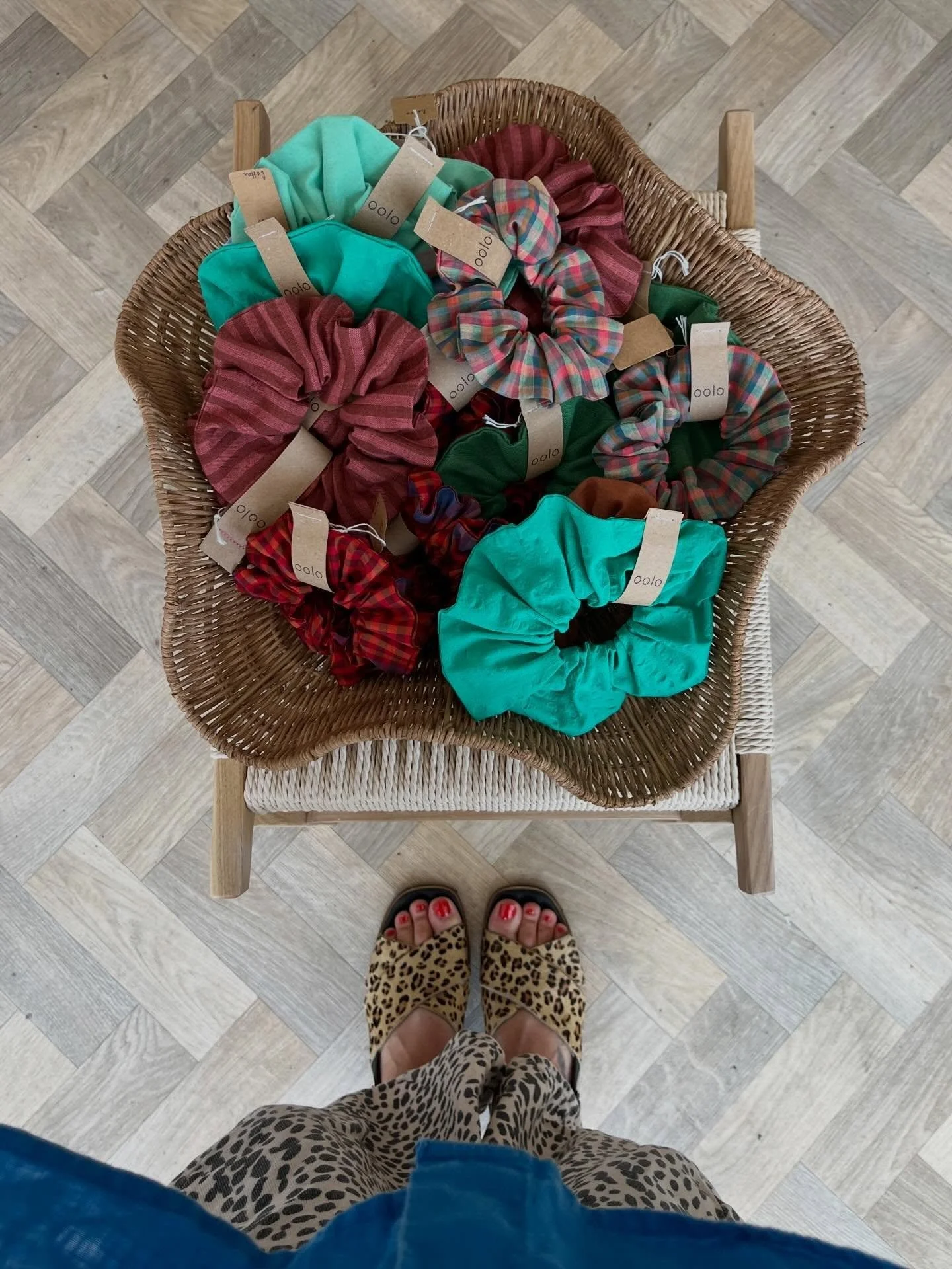 Happy hair days. 

Come find us at 15 Reeves Yard, Whitstable. 11-4pm 2nd-3rd May. 

#splashofcolour #scrunchielove #hairaccessories