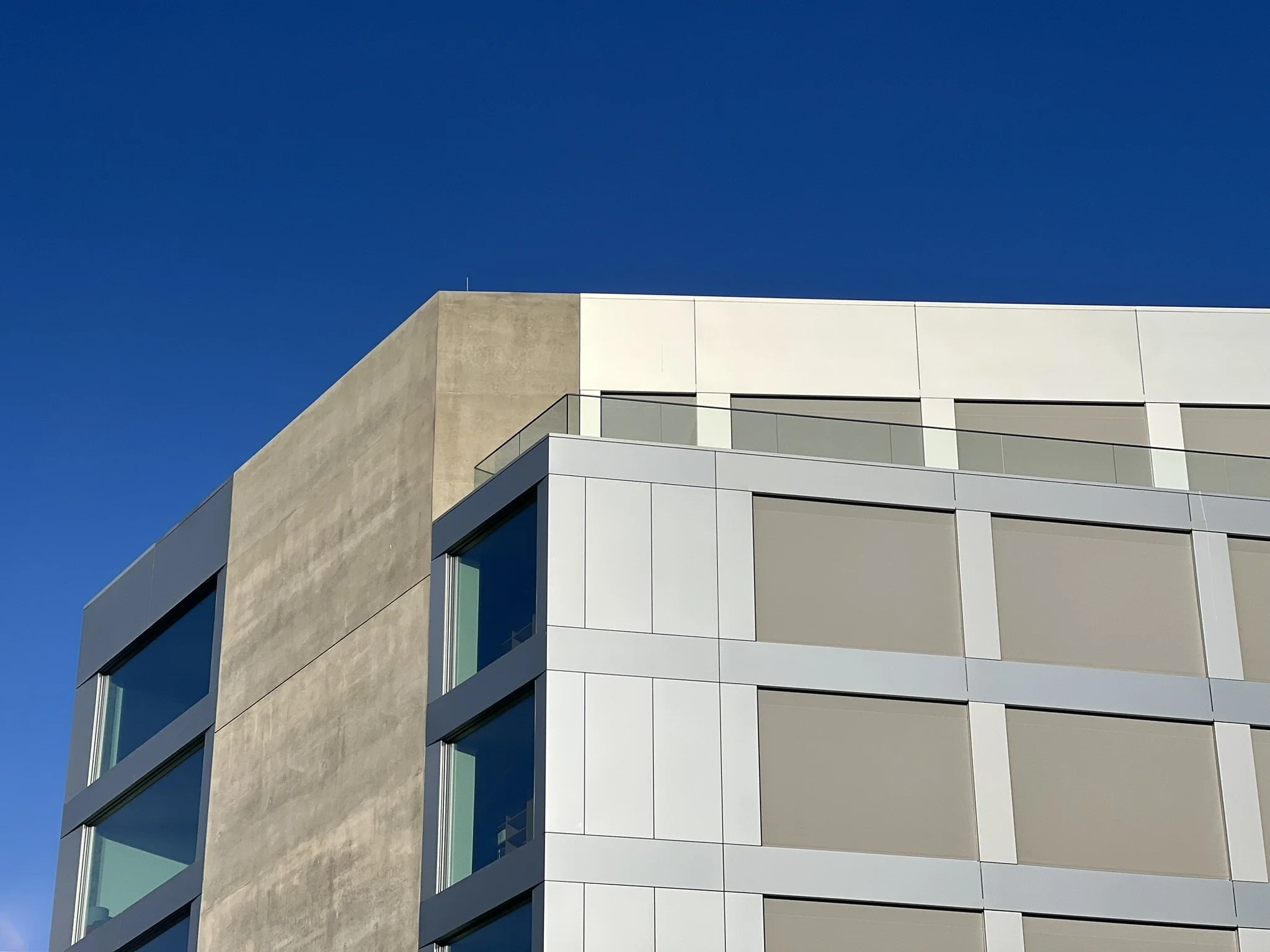 berlin roza lux zgrada.JPEG