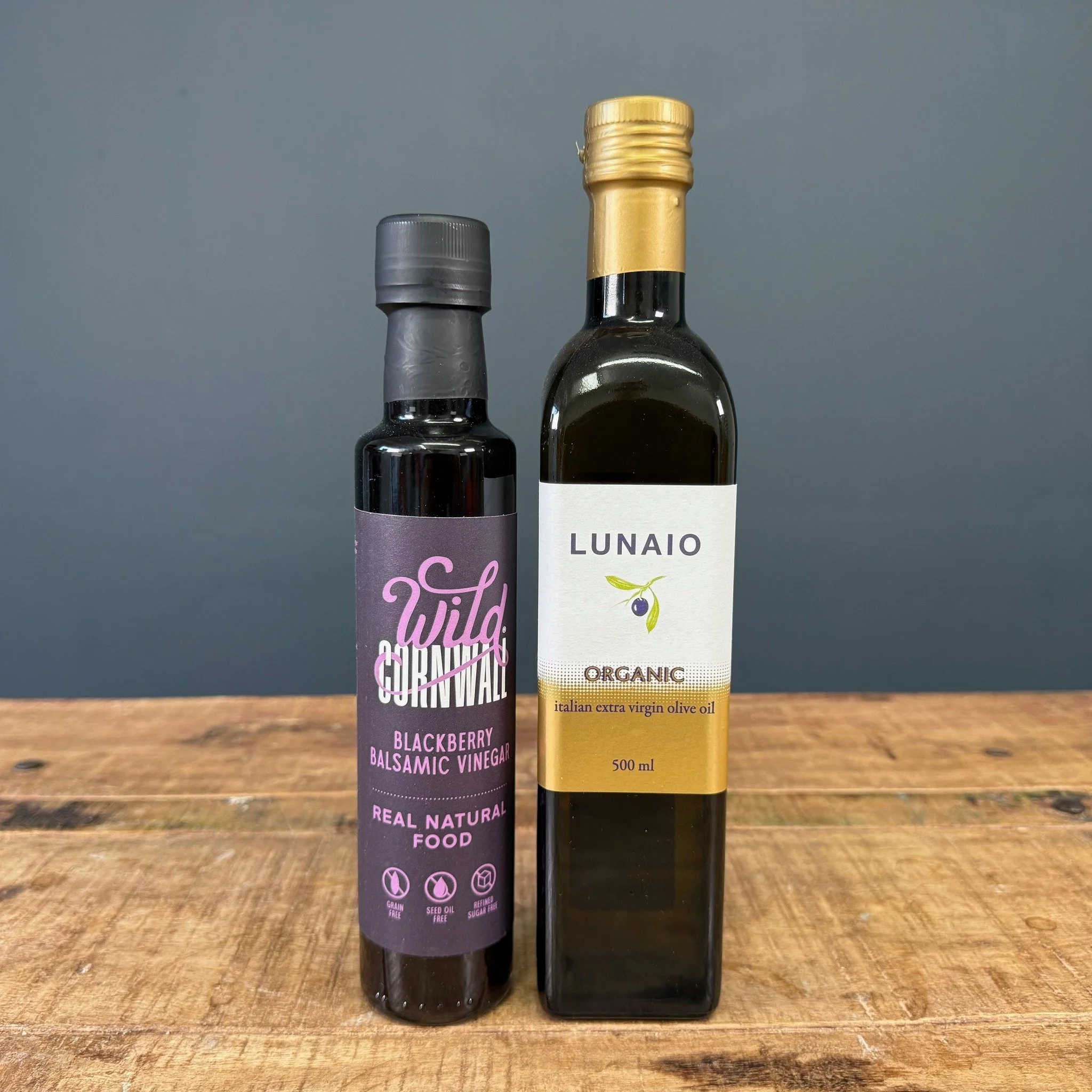 Simple ingredients. Done properly. 🍃

Two staples&hellip; but not as you know them.
🫒 Lunaio Organic Extra Virgin Olive Oil
🍇 Wild Cornwall Blackberry Balsamic Vinegar

Rich, smooth olive oil paired with a deep, slightly sweet, fruity balsamic &md