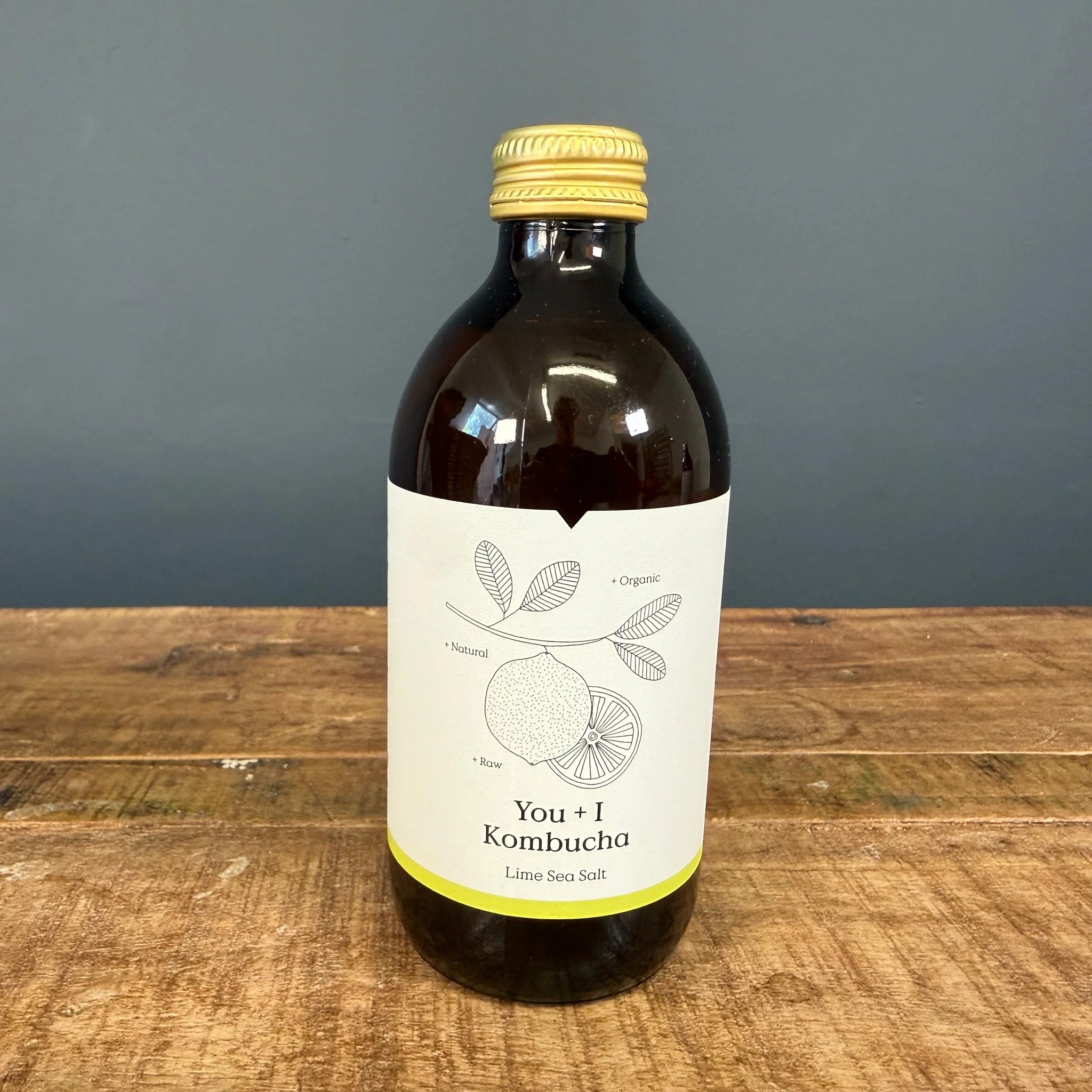 ☀️ Non-Alcoholic Drinks Month at Hereford Deli ☀️ Today's feature is You + I Kombucha &ndash; Lime &amp; Sea Salt.
Bright, zesty lime, a subtle touch of sea salt and the refreshing tang of kombucha combine to create a drink that's crisp, clean and in