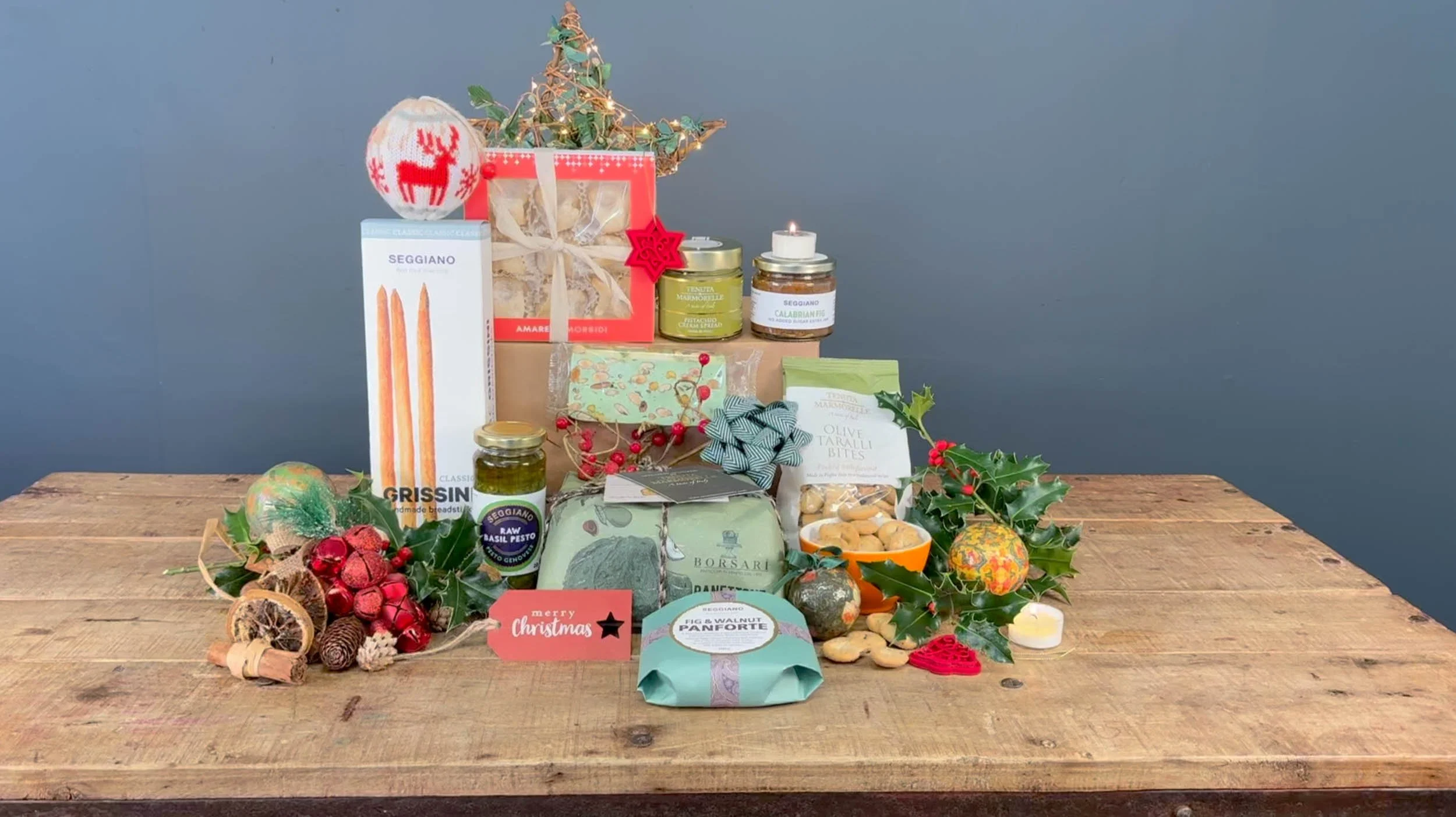 Hereford Deli Christmas Italin Hamper.jpg