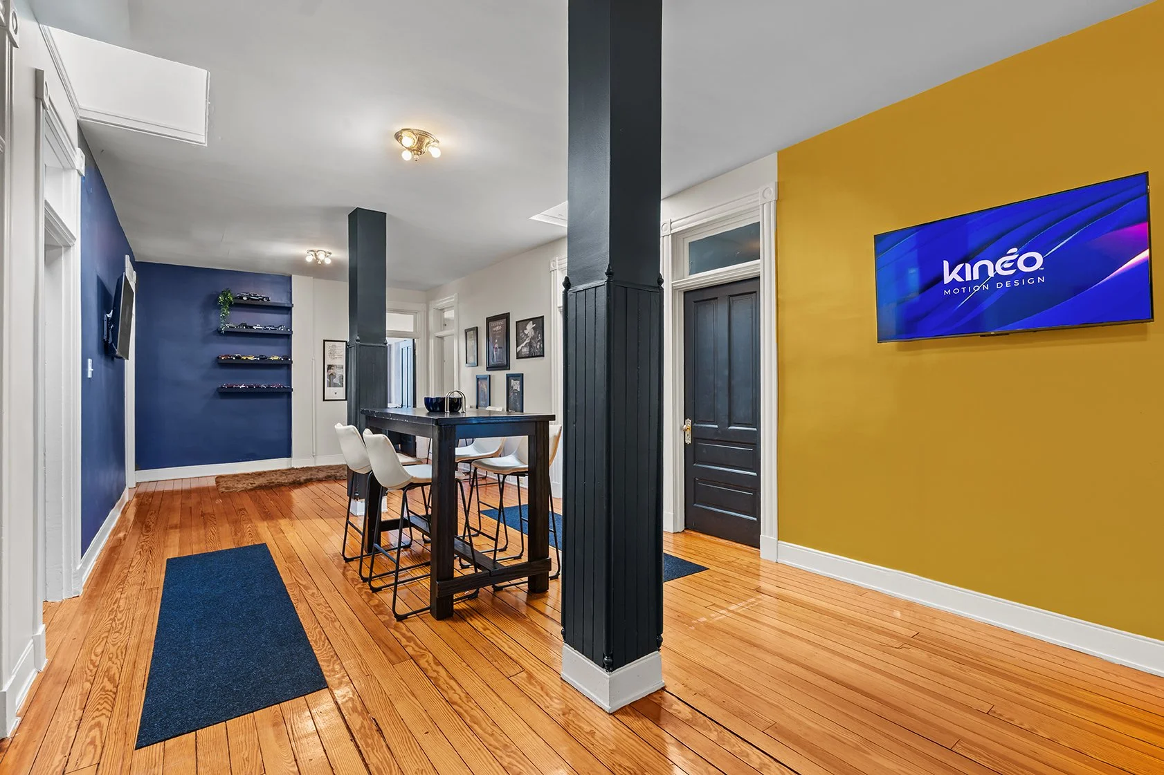 17-1521 W Main St-17.jpg