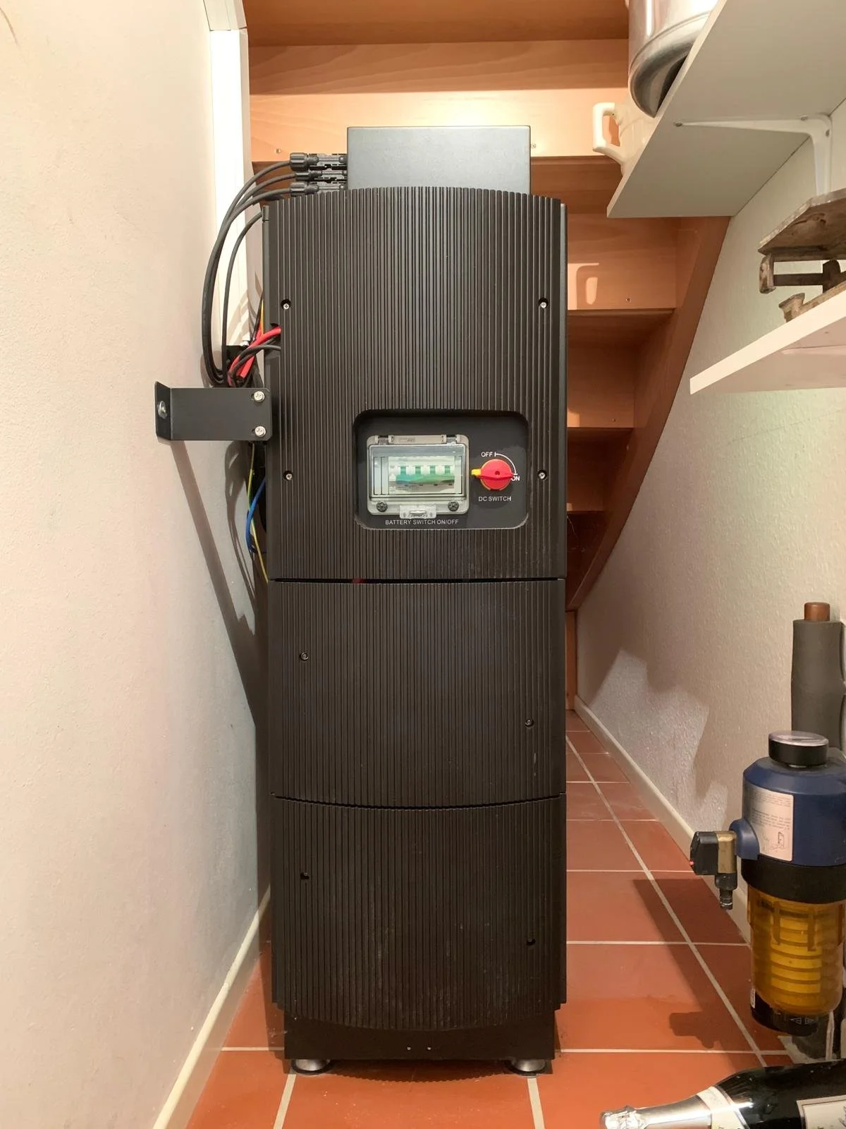 Battery install family 4.JPG