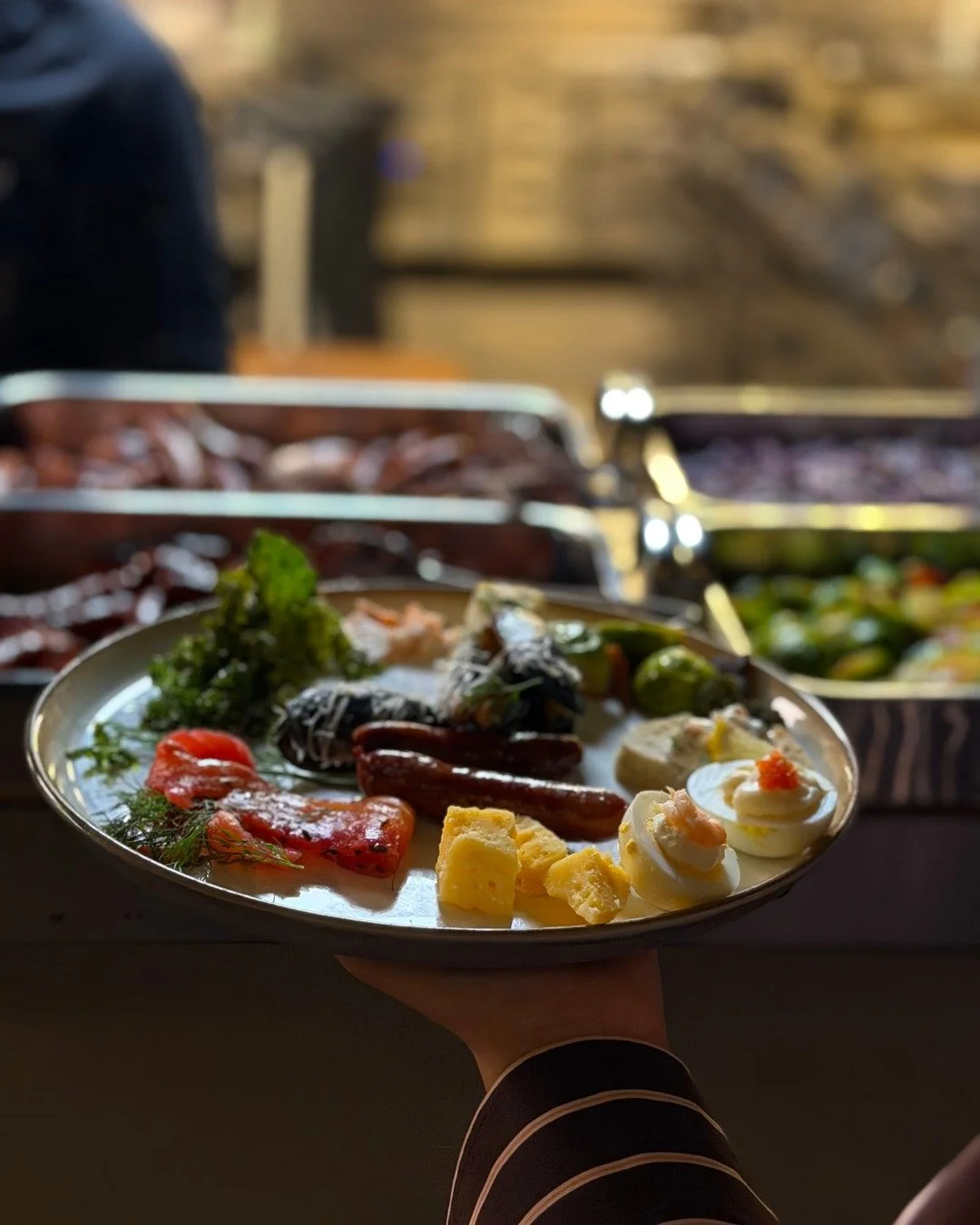 Det sista julbordet har dukats upp och vi vill tacka alla som har varit h&auml;r och upplevt det med oss, v&auml;lkommen tillbaka att avnjuta J&ouml;nk&ouml;pings b&auml;sta julbord &auml;ven n&auml;sta &aring;r! 🙌🏼💫 #Twincity #J&ouml;nk&ouml;ping