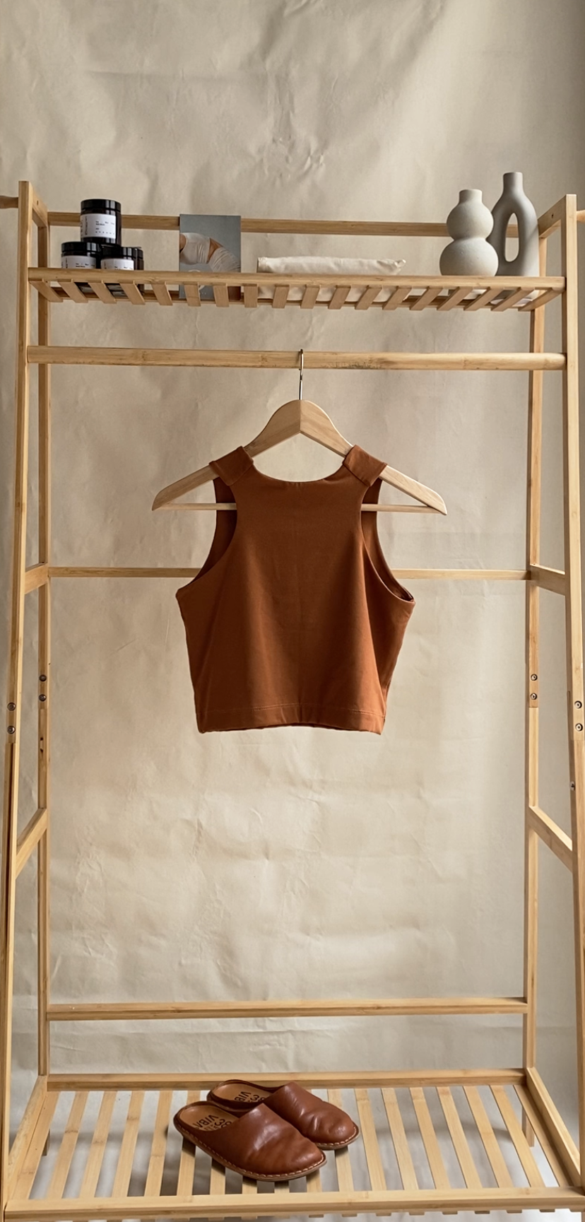 Nala Crop Back Ember L.png