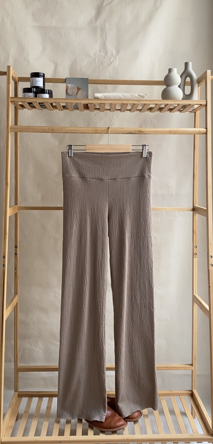 Aya Flare Pants Khaki S.png