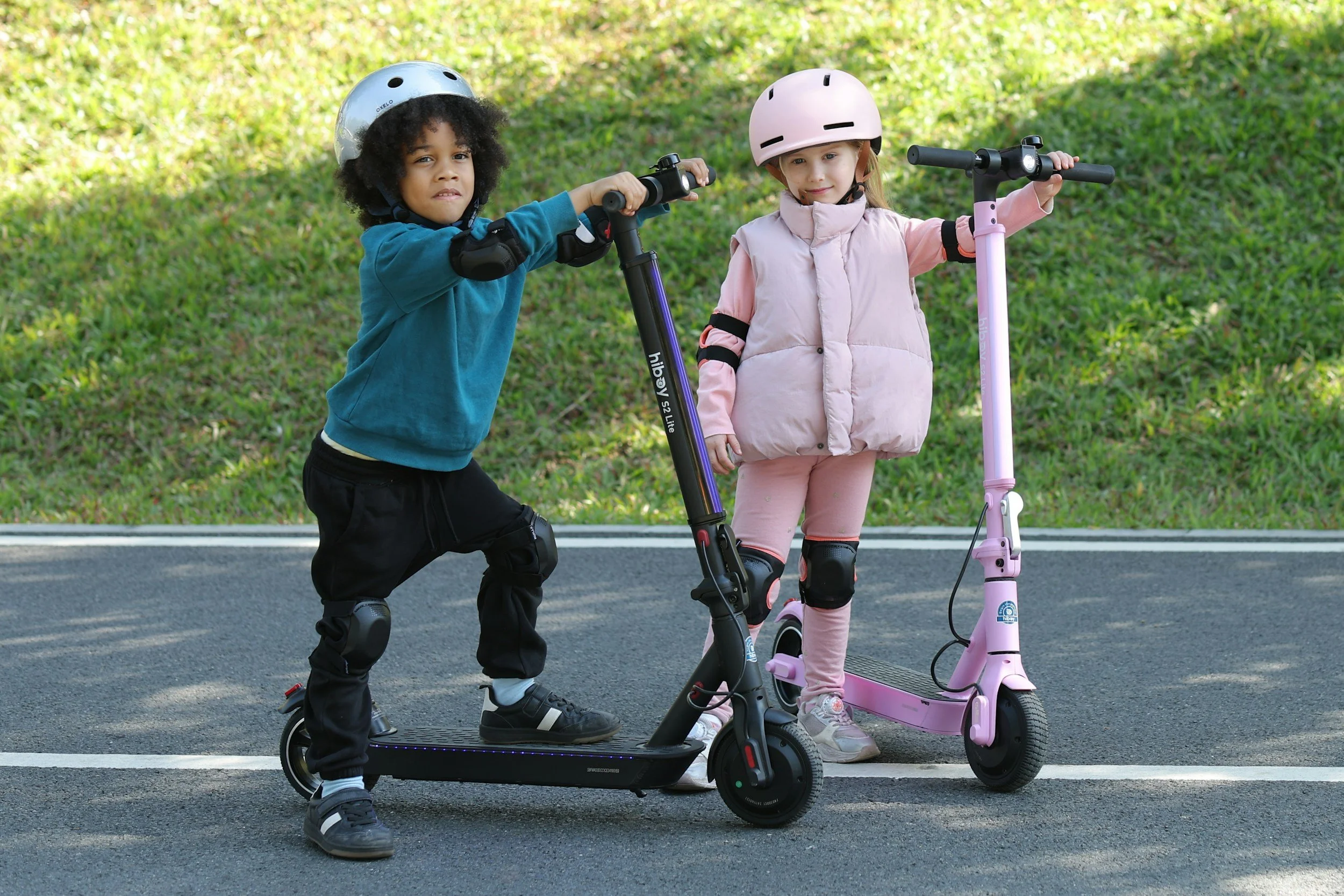 kids on scooters