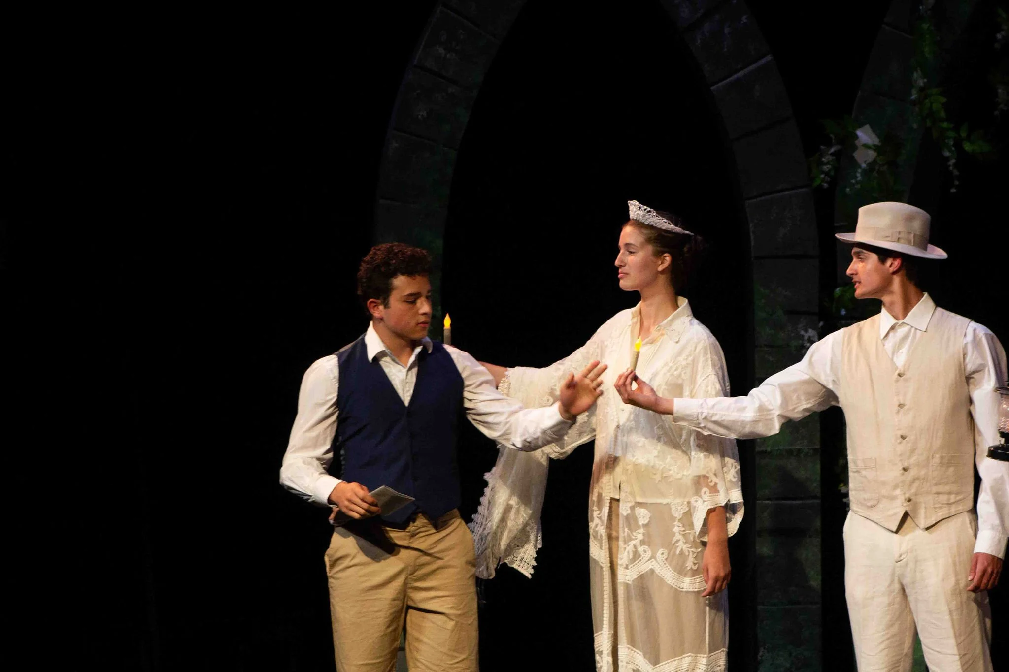 Angel in The Maid / dir. Kate Coombs / Photo: Zeke Dolezalek