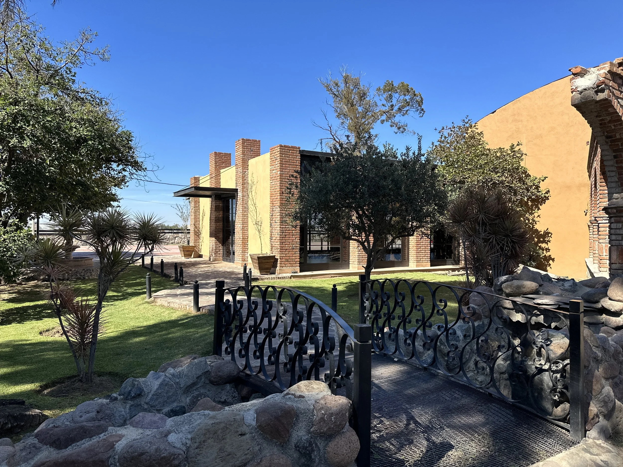 Salón el Catorce (ver más)