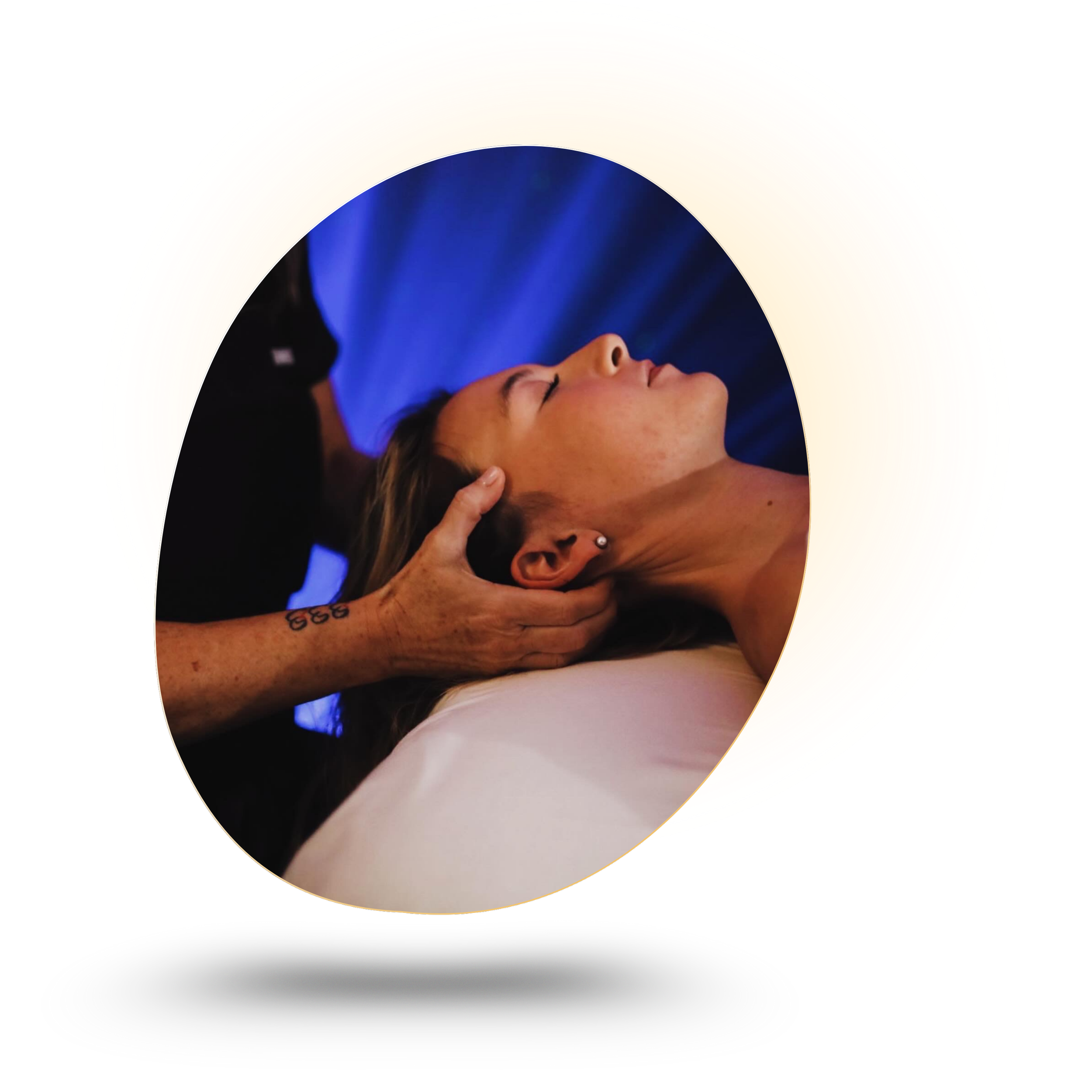 Photo of Amy performing a massage - Customized Massage Therapy in Lakeland, Florida