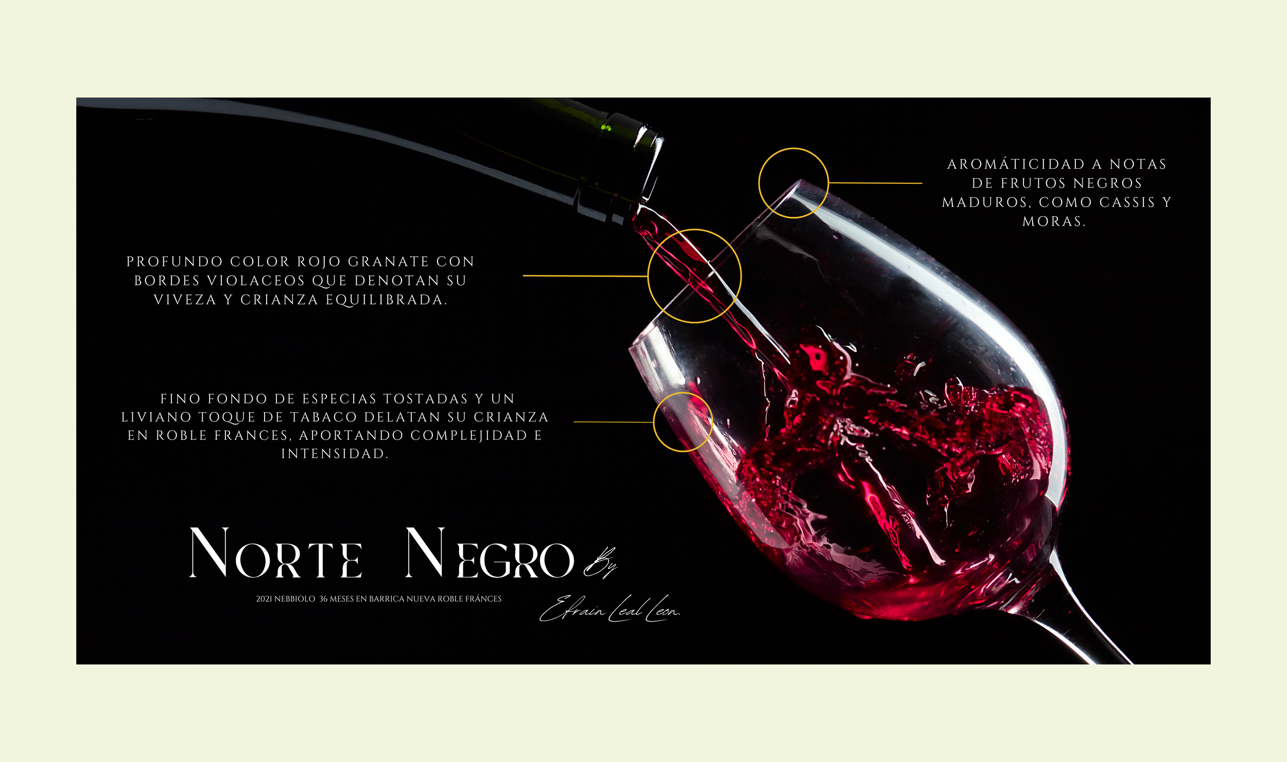 Vino tinto siendo vertido en una copa con fondo negro, con texto en español que describe sus características, notas de frutos negros y crianza en roble francés.