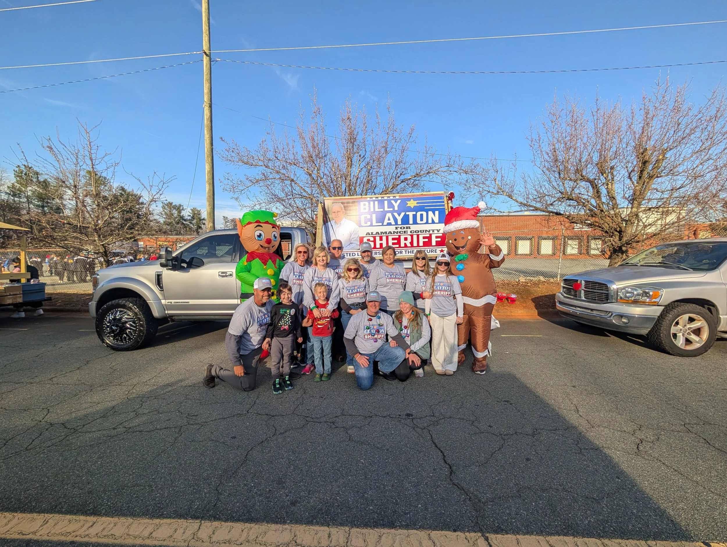 PXL_20251213_200455200.RAW-01.COVER (1).jpg