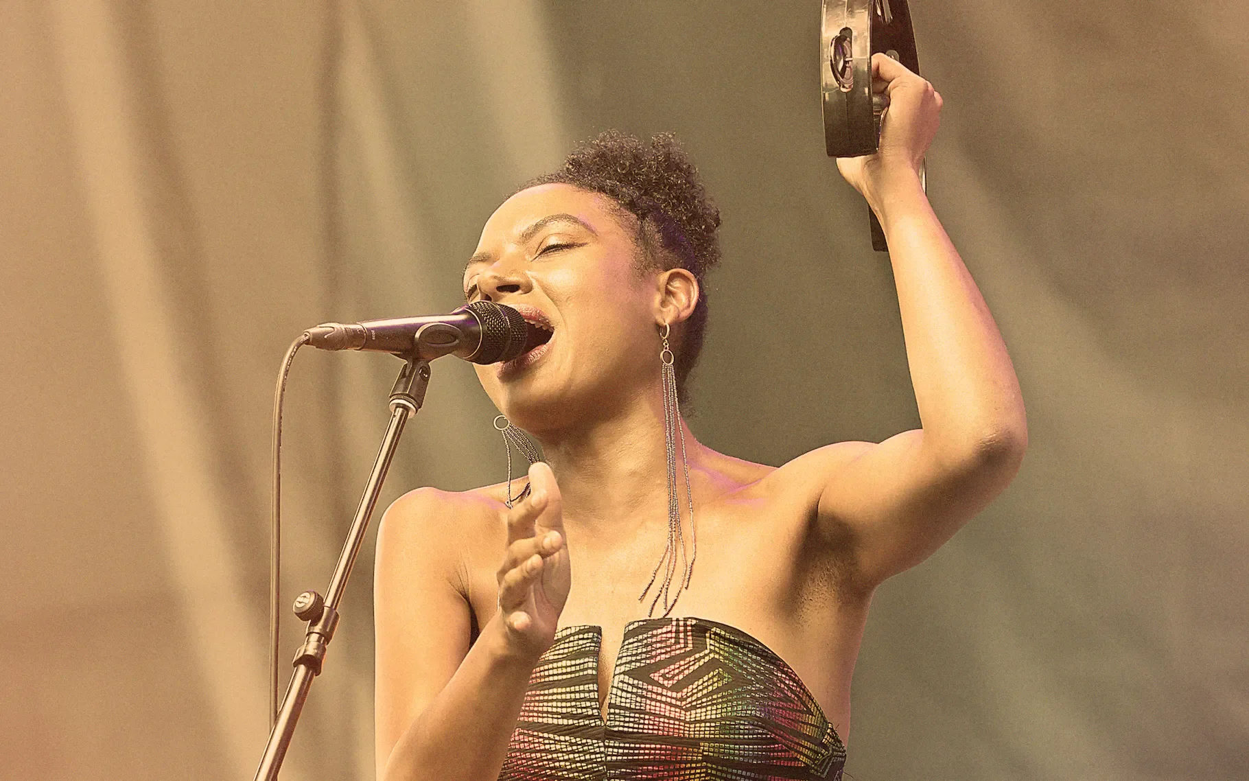 Live From Luck! Allison Russell on "Stardust"