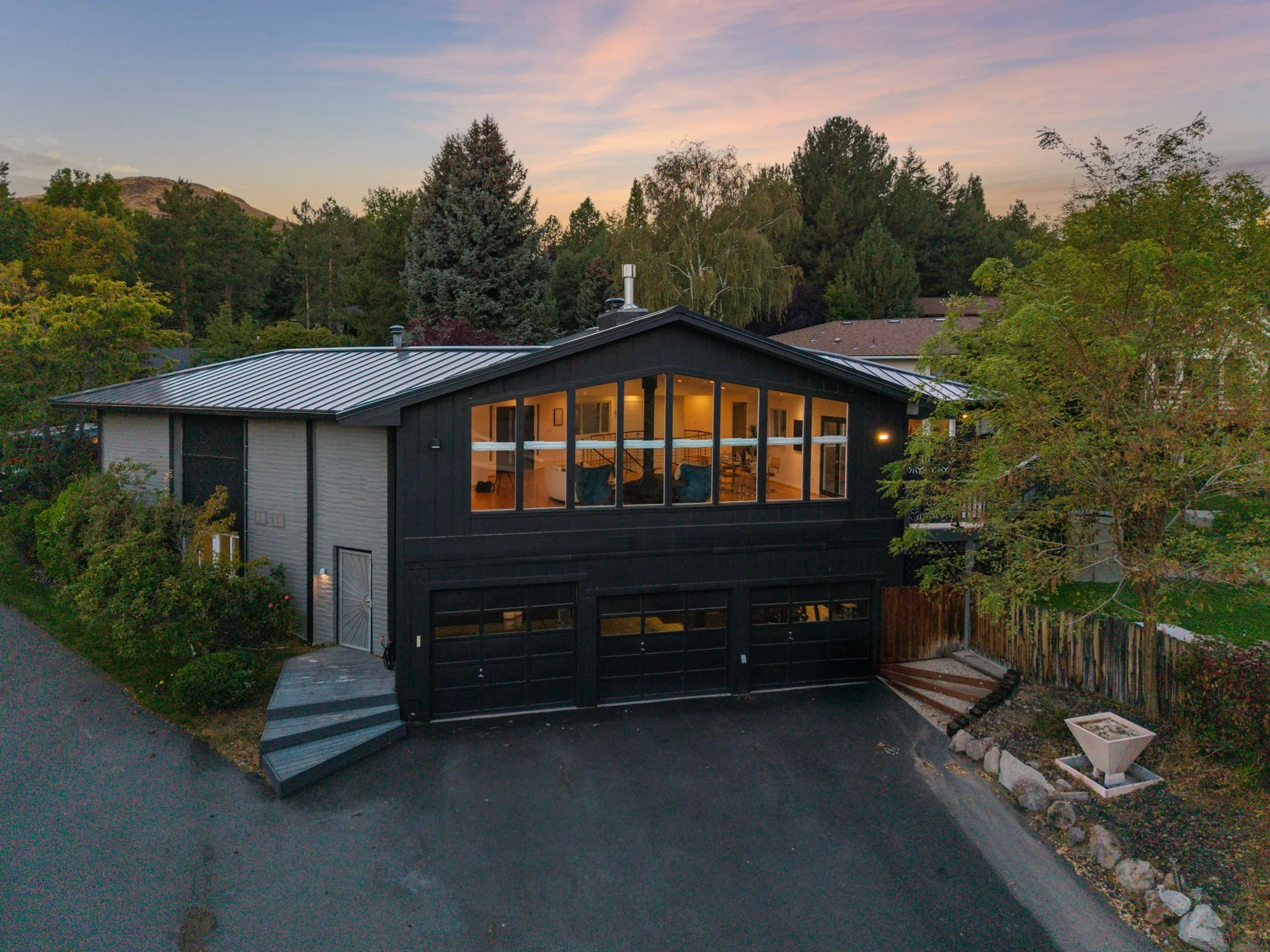 2-web-or-mls-2535 W Lake Ridge Shores Twilight Drone-3.jpg