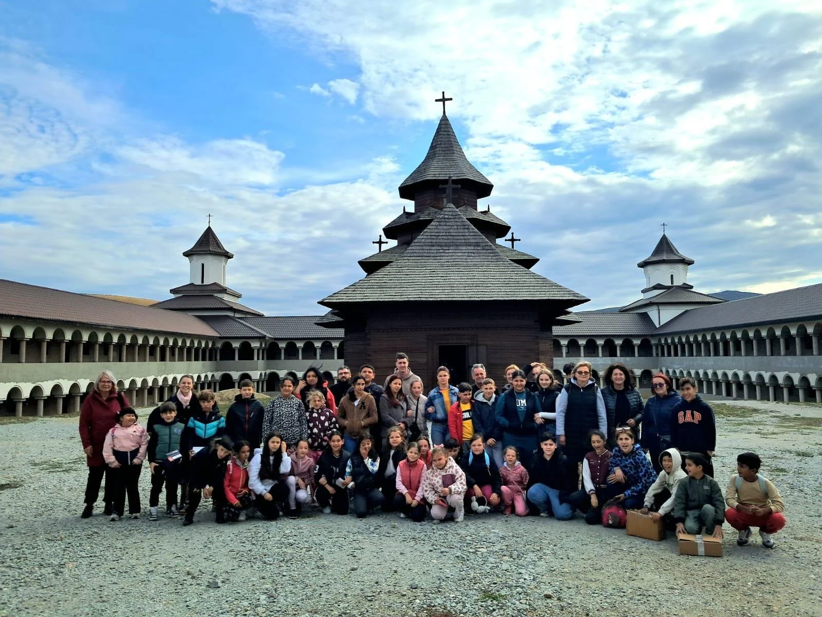 WhatsApp Image 2025-10-22 at 15.24.14-2.jpeg