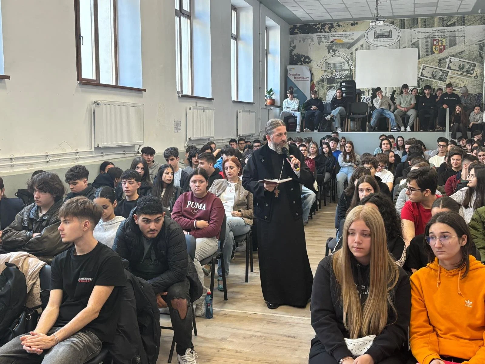 WhatsApp Image 2025-10-23 at 13.53.26-4.jpeg