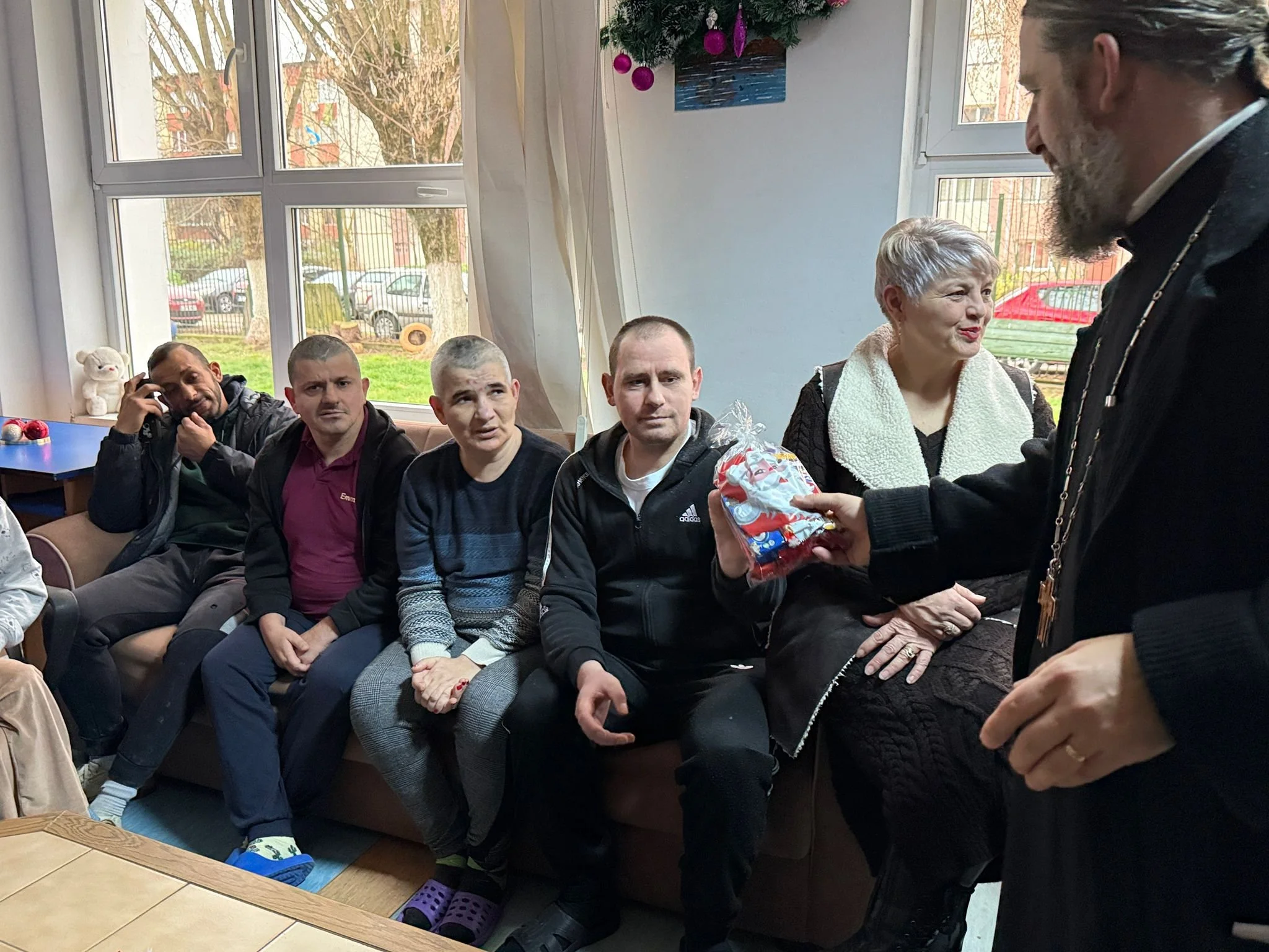 WhatsApp Image 2025-12-15 at 19.42.39-6.jpeg