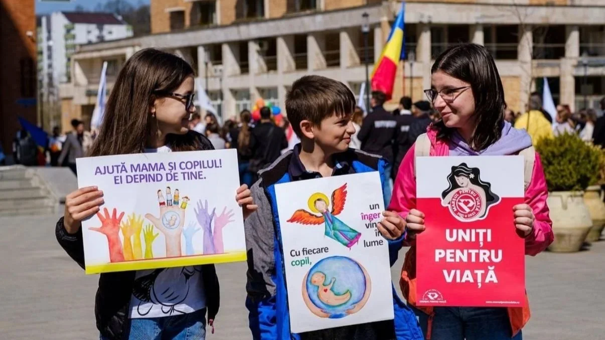 Luna pentru Viață, în Banatul de Munte