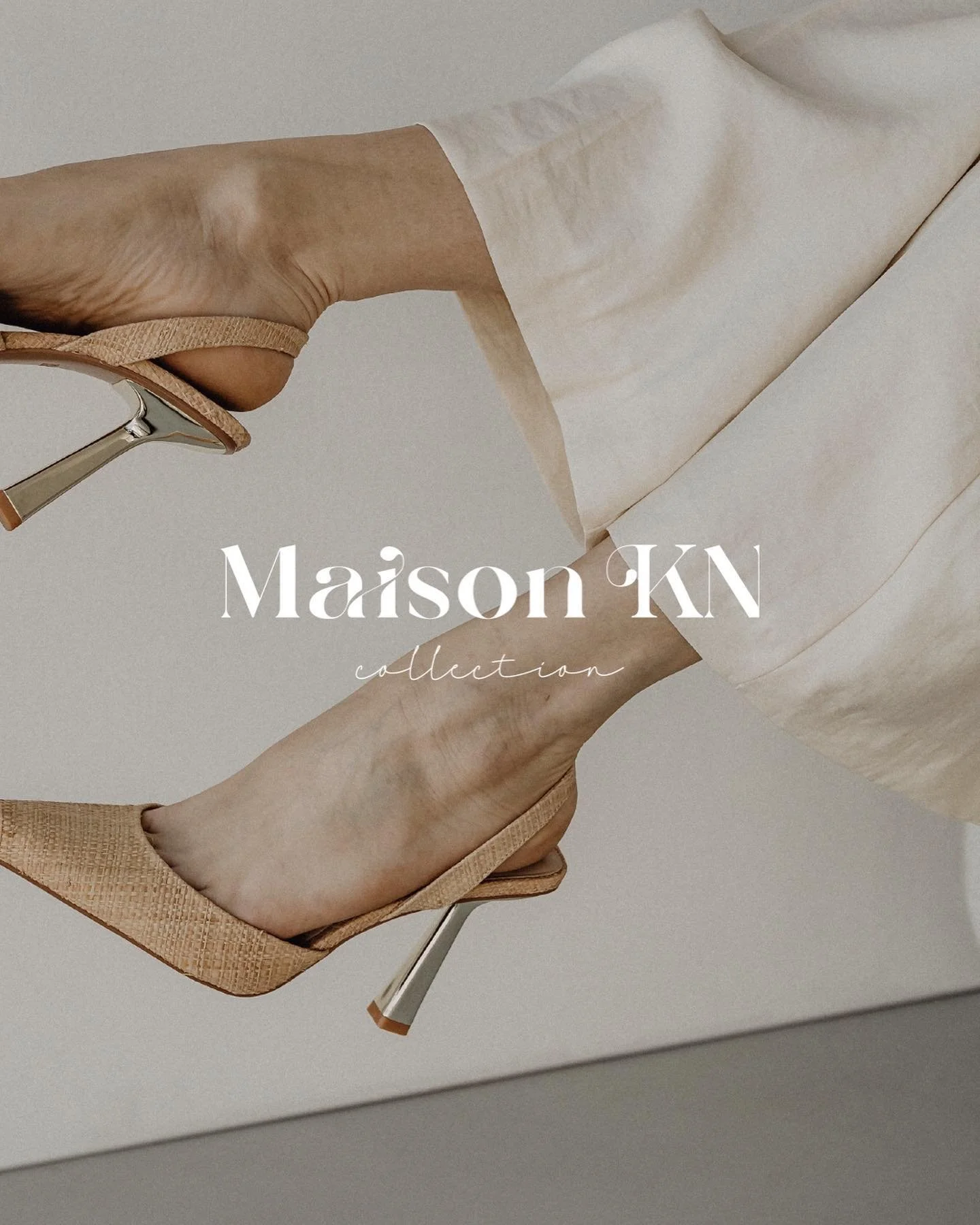 Identit&eacute; visuelle r&eacute;alis&eacute;e pour @maison.kn ✨

D&rsquo;inspiration occidentale et maghr&eacute;bine, Maison KN est une marque de pr&ecirc;t &agrave; porter qui propose des v&ecirc;tements confortables mais sophistiqu&eacute;s 

Po