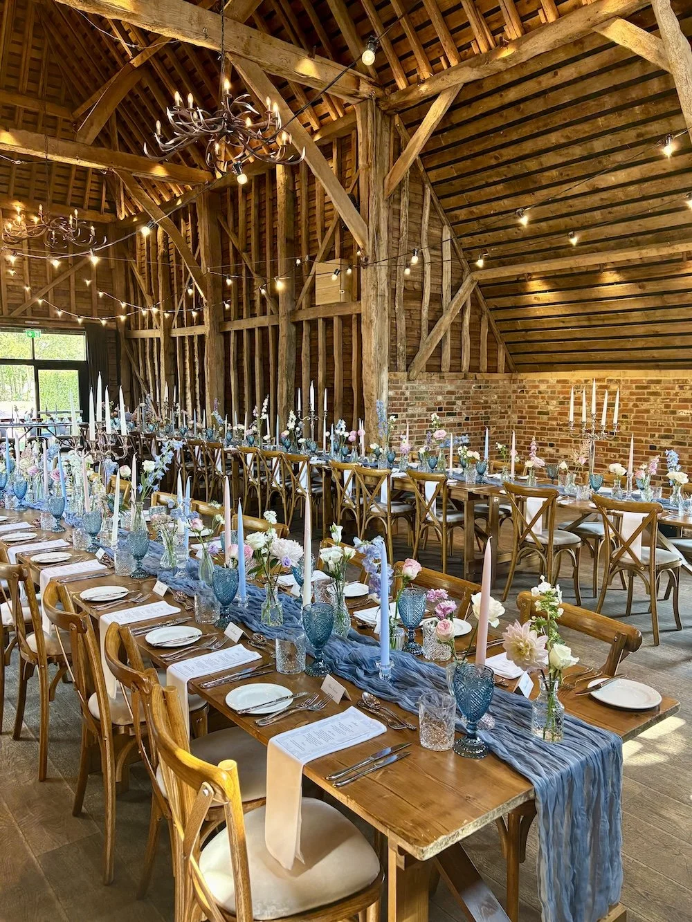 Redcoats wedding tablescape