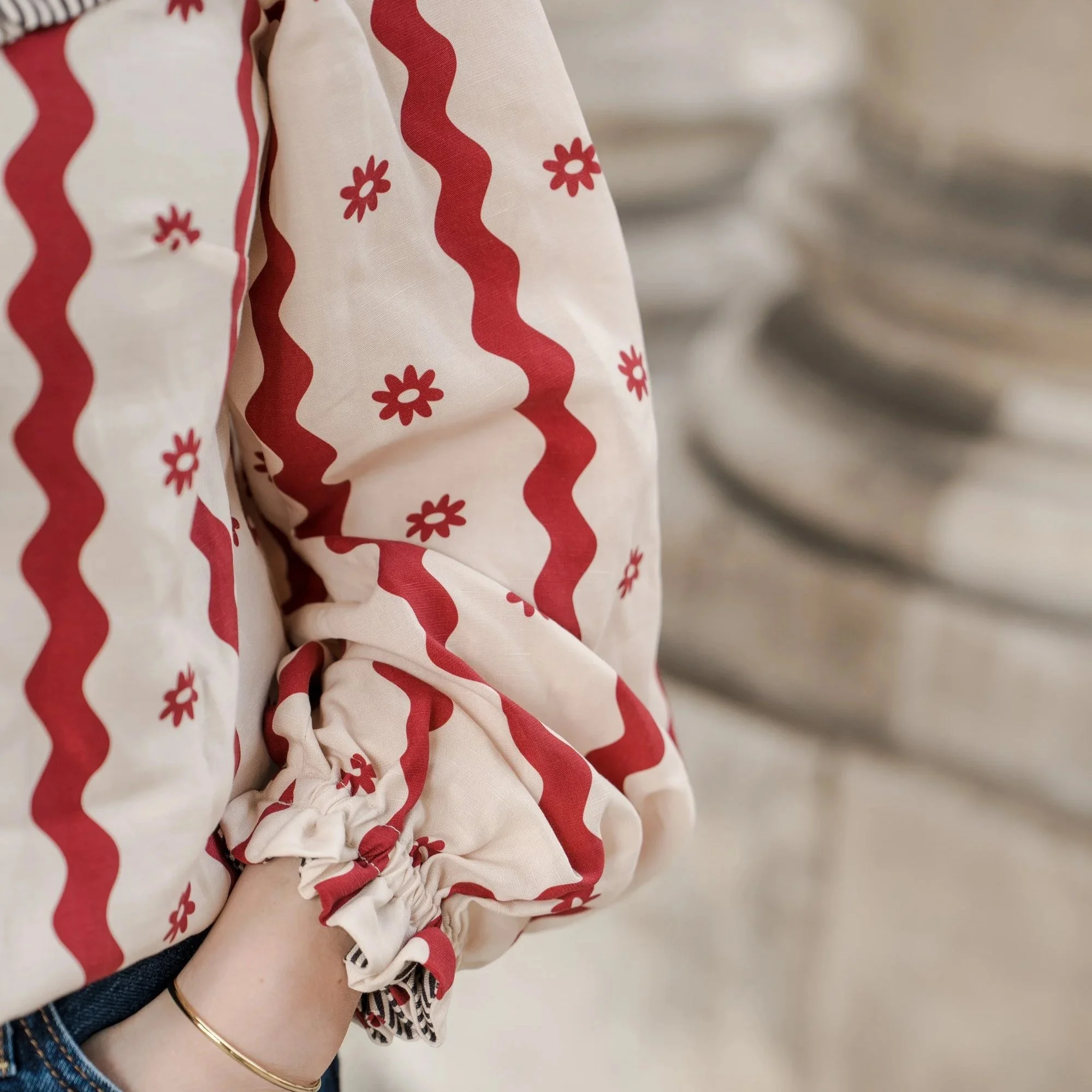 Retro Floral Tencel Oversized Frill Collar Blouse, sustainable slow fashion, inclusive sizes.