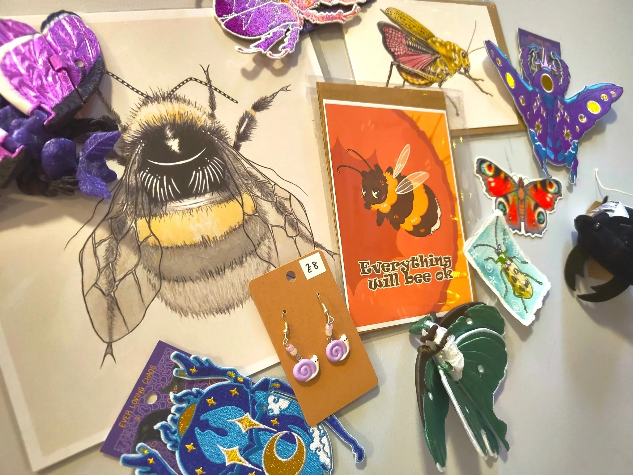 Bugs!! 🐛🦋🐞🪲 they are cool little guys

Lots of insect inspired items to be found at 7th Magpie

@ever.loving.chaos @isthisahugger @raptorgraphicsuk @parla.atelier.art @inky_dipper @cervartist