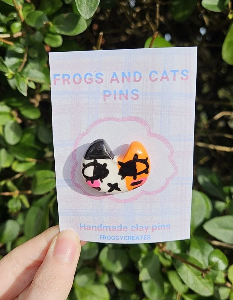 calico cat brooch.jpg