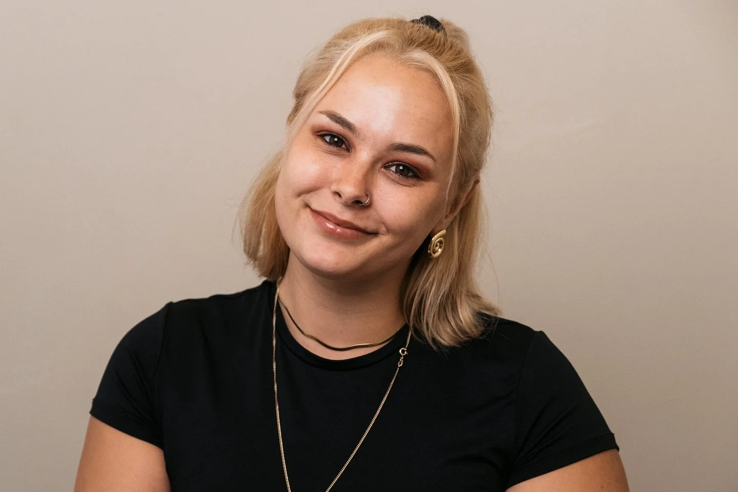 Hello! I&rsquo;m Tia, welcome to Her Voice Communications.

I&rsquo;ve started this organisation to amplify women&rsquo;s voices through storytelling, media, and campaigns.

I&rsquo;m excited to share practical tips, inspiration, and women-focused st