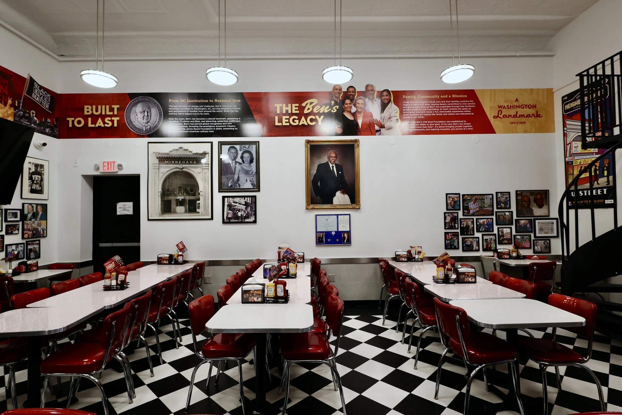BCB Interior 6 Ron Thomas.JPG