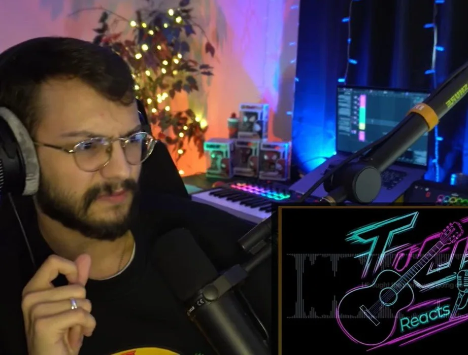 Abstract! | Musicians Reaction to Taylor Swift - Labyrinth