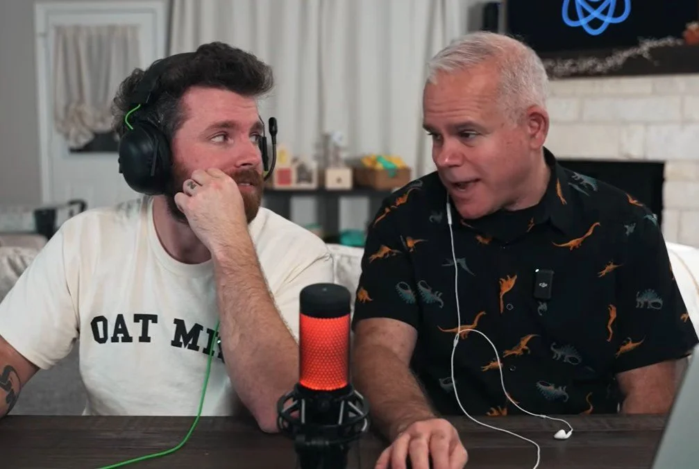 Video Editor Reacts to Taylor Swift - Style