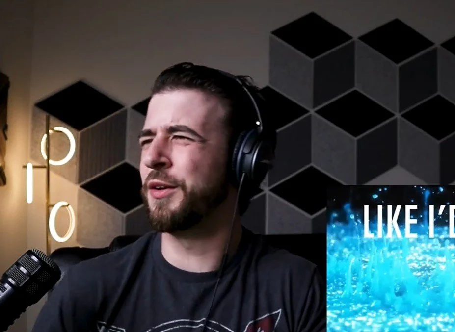 Taylor Swift - Reaction - Red (Taylor's Version)