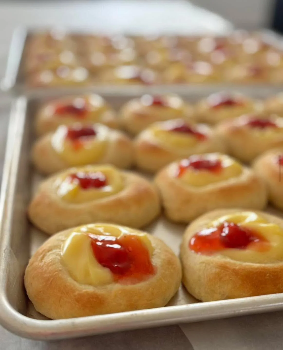 It&rsquo;s Friday 🙌🏼
It&rsquo;s Friday 🎉
It&rsquo;s Friday 😊

#KolacheNation #sixthstreetkolaches #kolache #kolaches #czechkolaches