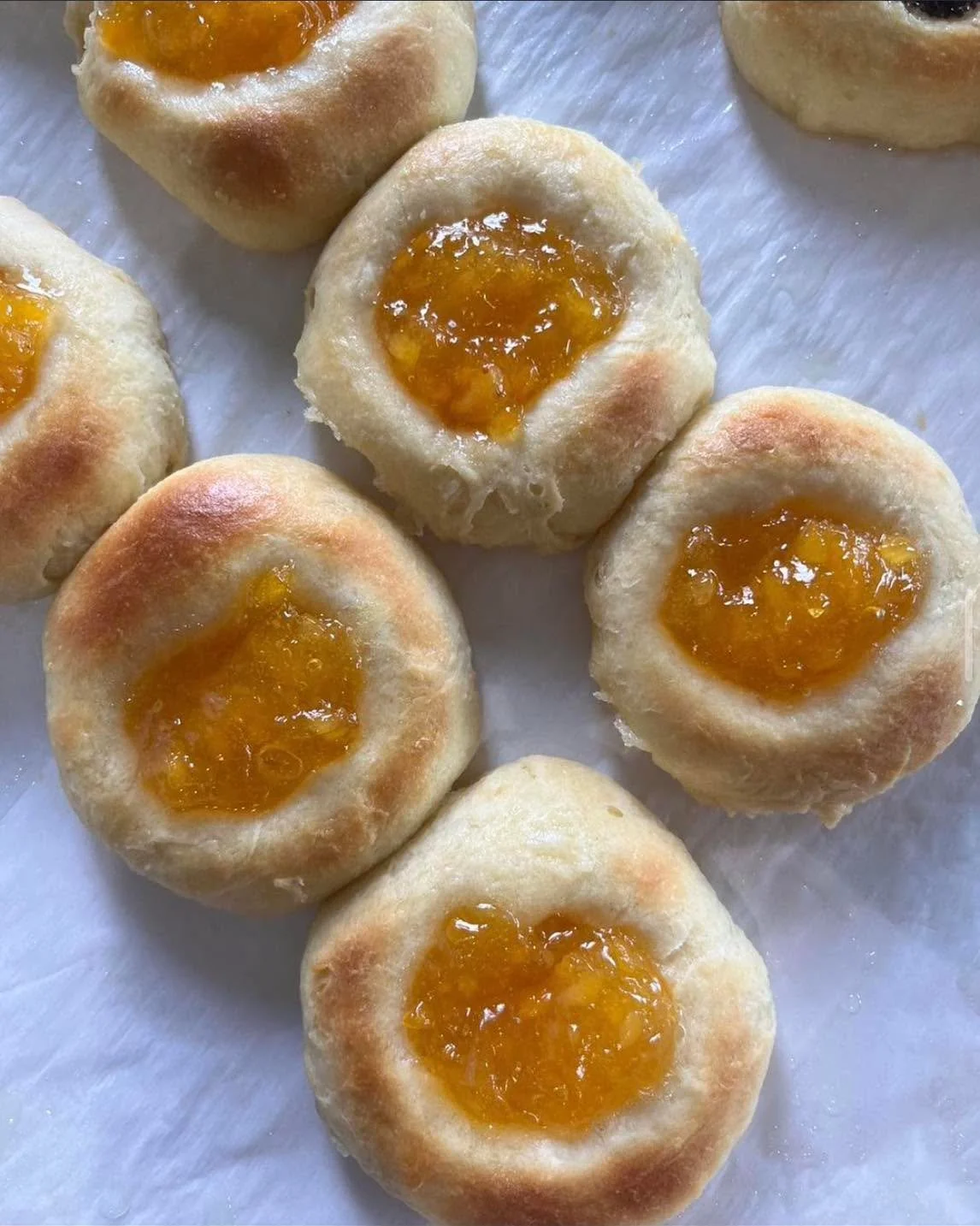 🧡They would ALL be apricot in my world 🧡

Ok fine&hellip;..&hellip;we&rsquo;ll keeping baking other flavors too&hellip;if we must 😂! Which flavor can you not live without??

Now that we know your favorites&hellip;..how about you go straight to our