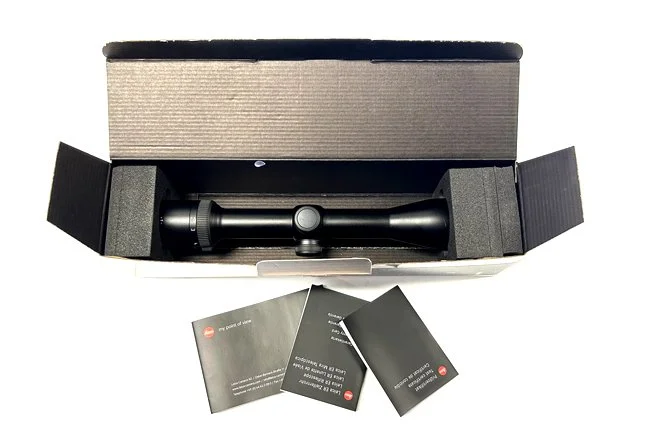 LEICA SC250.jpg