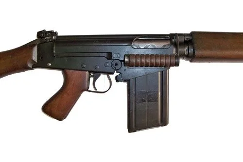SLR_L1A1_WOODEN.jpg