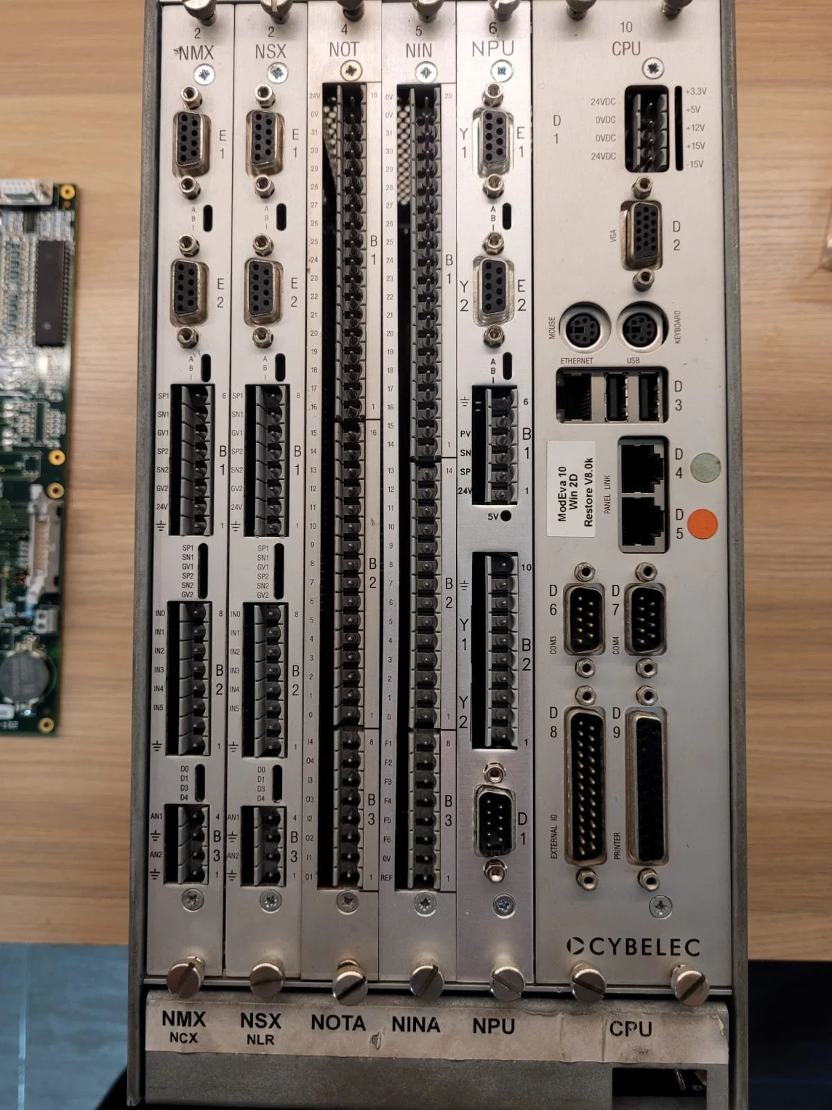 Rack, controlador, Modeva10  Cybelec