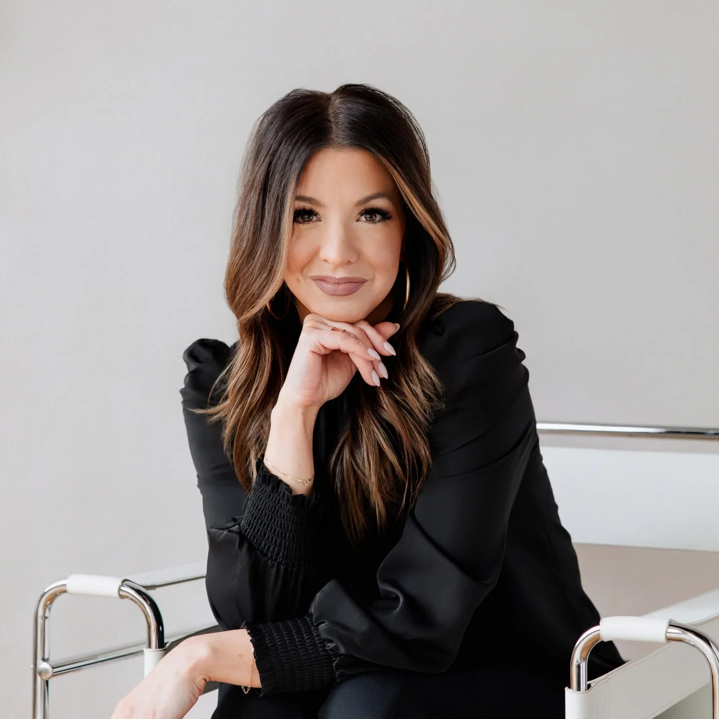 It&rsquo;s book launch day!!!!🎉🎉

And She Got Up is now available everywhere. 

I don&rsquo;t want to just teach others how to survive; I want to help enable them to stand.

Not just show them a guide, but a Hand.

Whatever heartache and disappoint