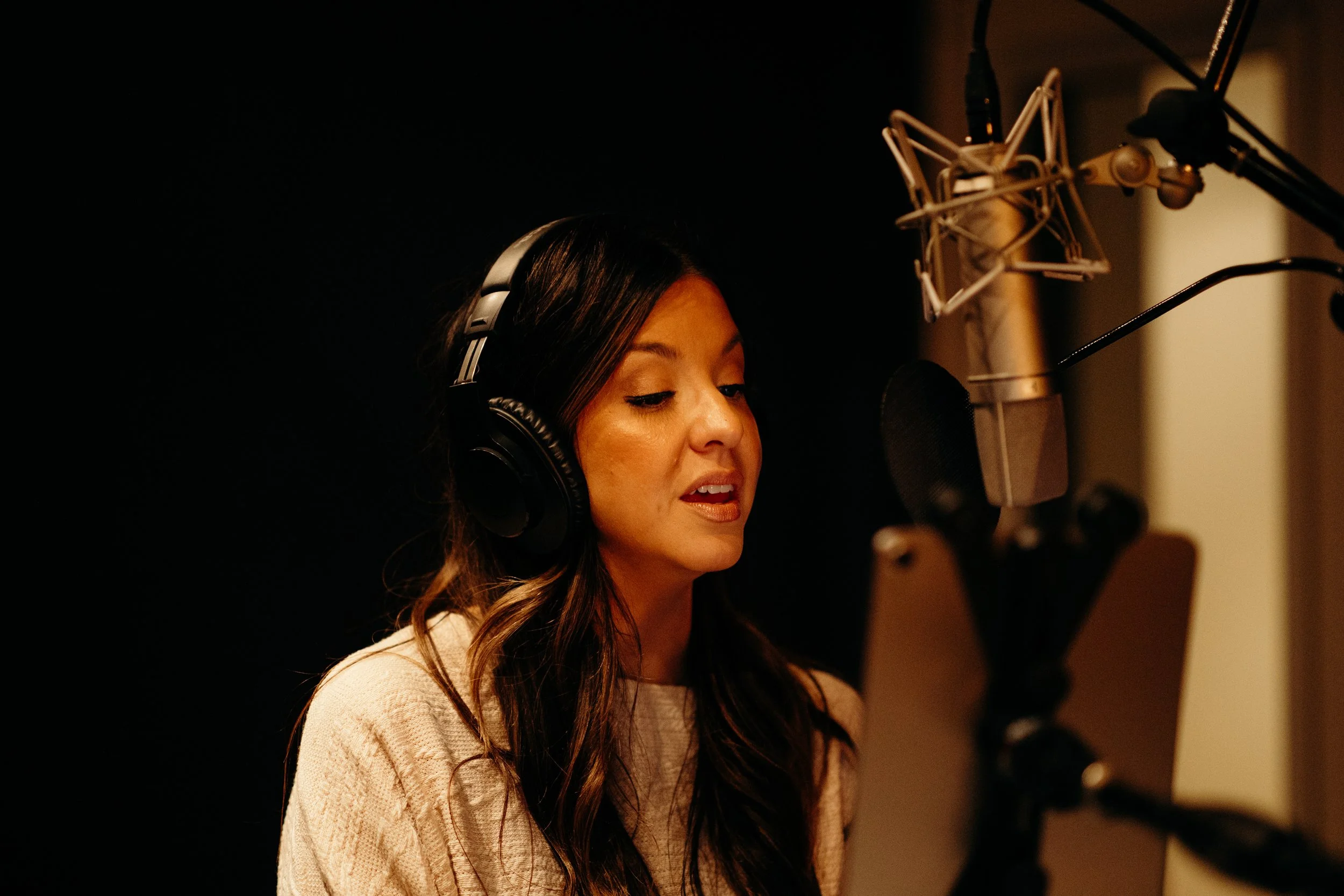 Courtney Reading And She Got Up