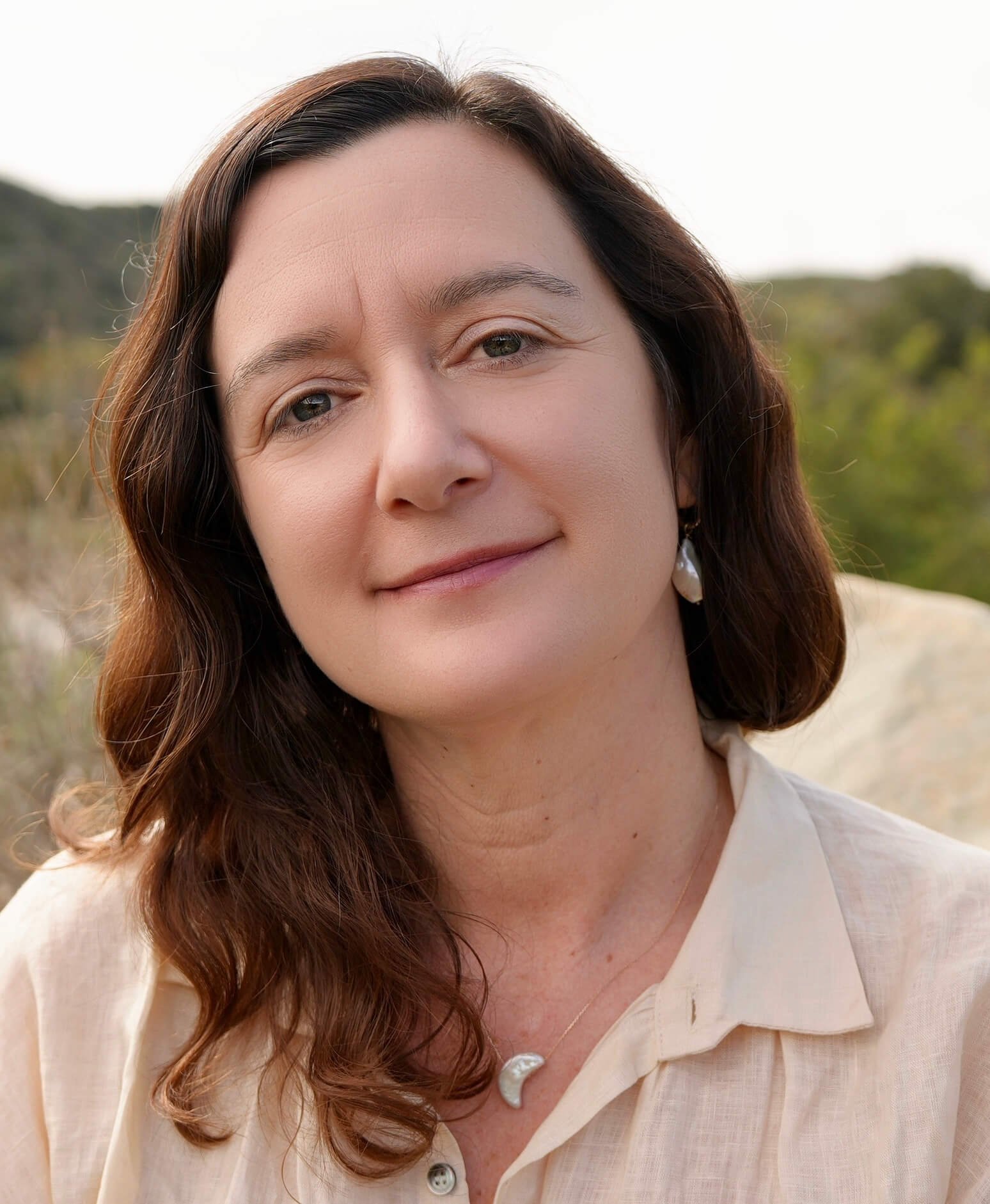 A portrait of Integrative Psychotherapist Yvonne Rendina.