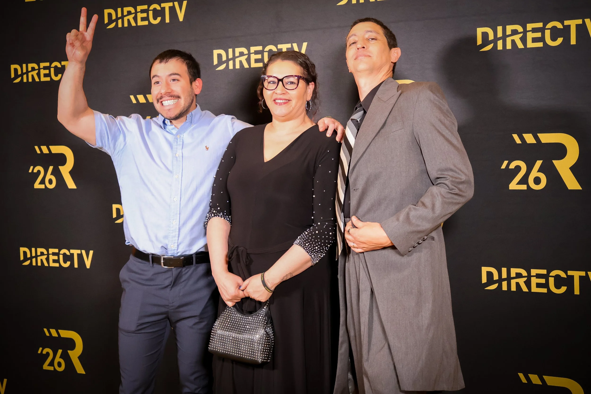 Rev26-Gold Carpet-108.jpg