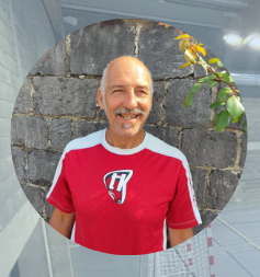 Photo du coach de Slackfit – cours de slackline et renforcement à Clavier