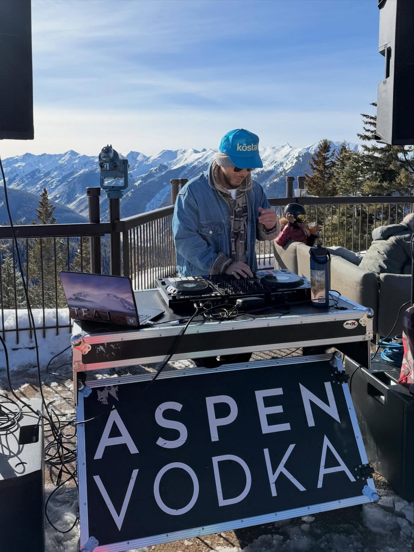 Design doesn&rsquo;t stop at interiors.
Kostel Design, live from Aspen. One DJ booth at a time.

#KostelDesign #ApresDesign #AspenStyle #AspenLife #DesignLifestyle