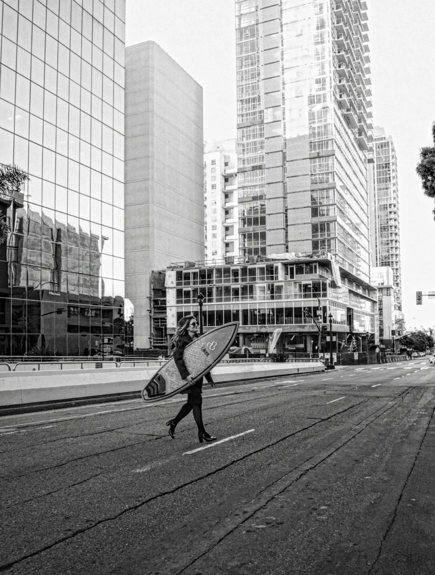 Le Board Meeting. 

#KostelDesign #LiveLoudly #DesignLifestyle #UrbanEdge #ModernLiving