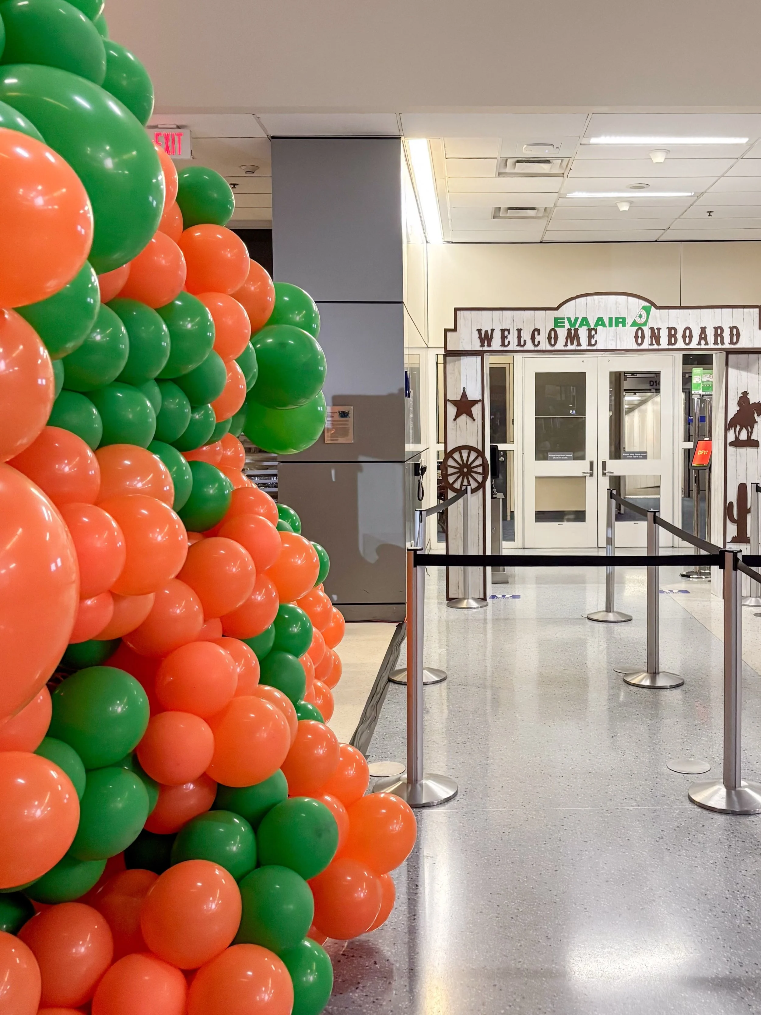An evening designed at altitude. ✈️

For the launch of EVA Air at Dallas Fort-Worth Airport, every detail was considered for our guests&rsquo; to have the most luxurious experience. 

From a custom cocktail program to immersive western-themed design 