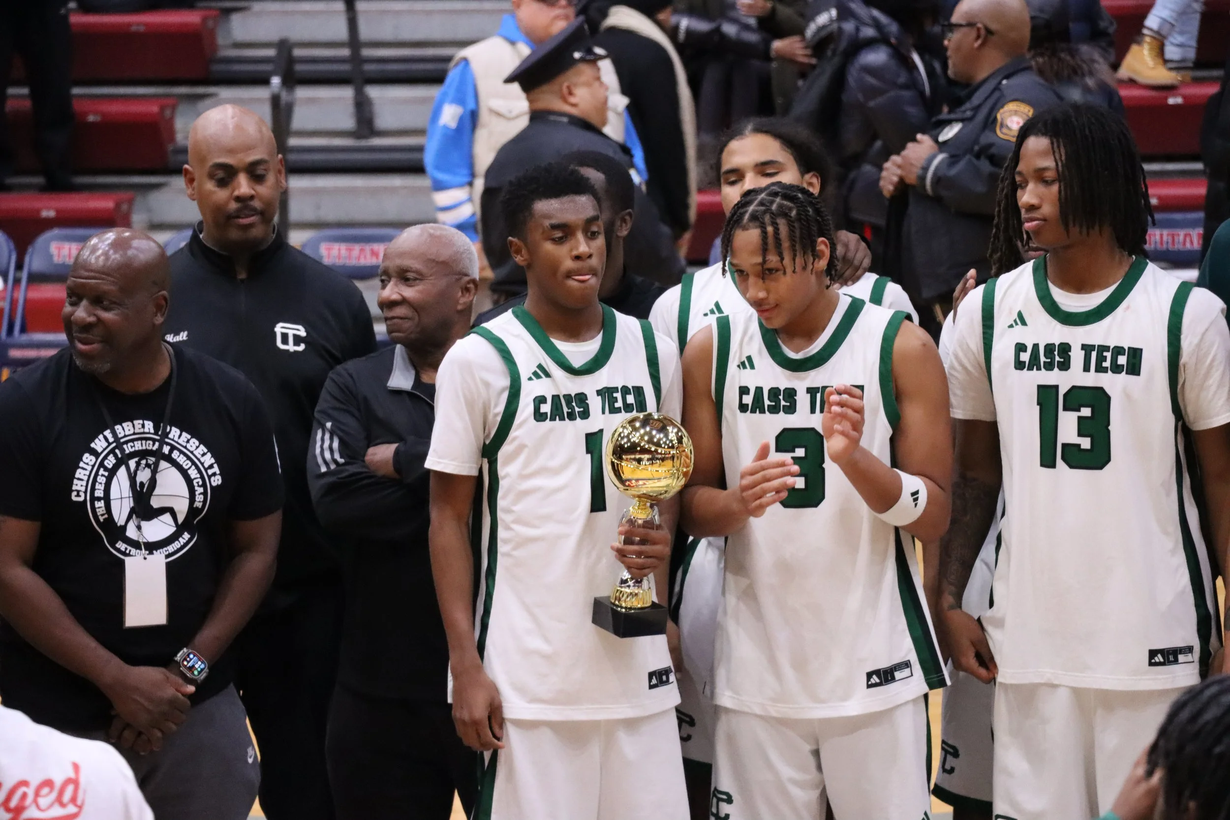 Cass Tech Survives Late Push, Defeats West Bloomfield 68–65 in Tournament Thriller