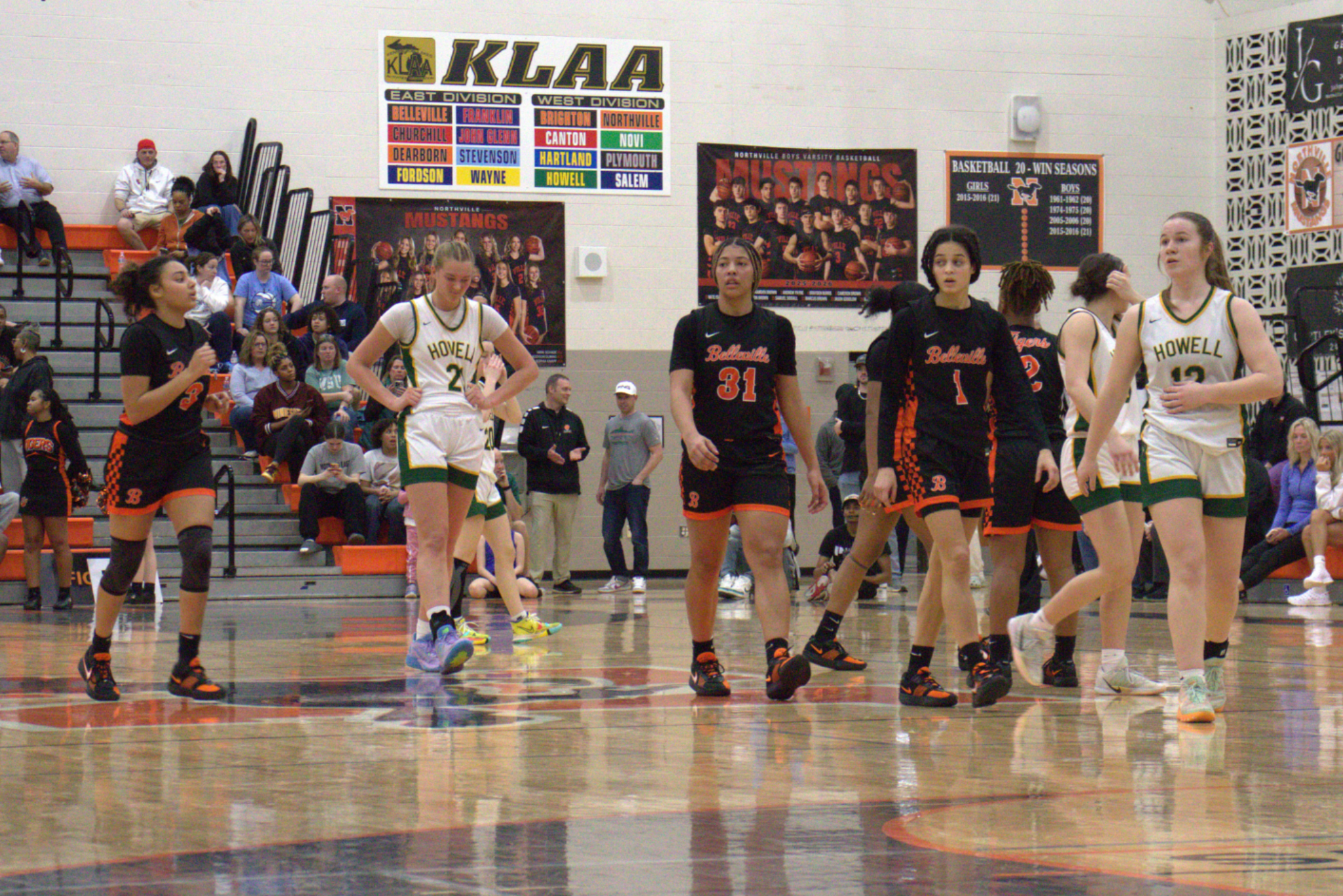 Belleville Gets Revenge, Defeats Howell 58–44 in Regional Semifinal