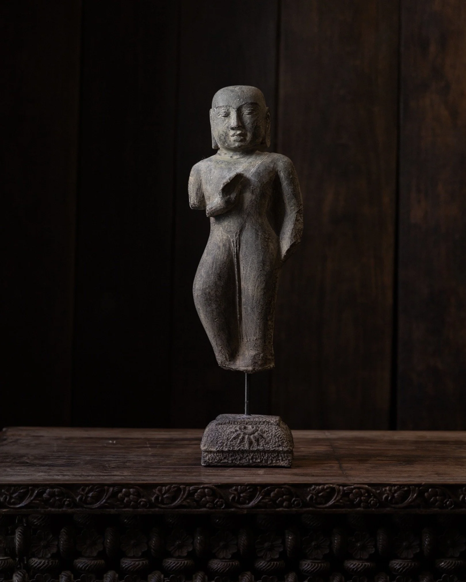 Descubra el universo de NAMUH en San Miguel de Allende, en nuestra Bodega y Concept Store de la Zona Centro. 
Tambi&eacute;n puede encontrarnos en la Ciudad de M&eacute;xico, dentro de Casa Palacio en Antara y Santa Fe.