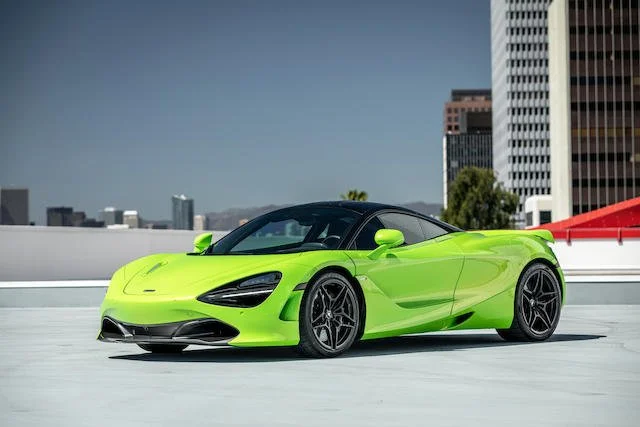 green mclaren.jpg